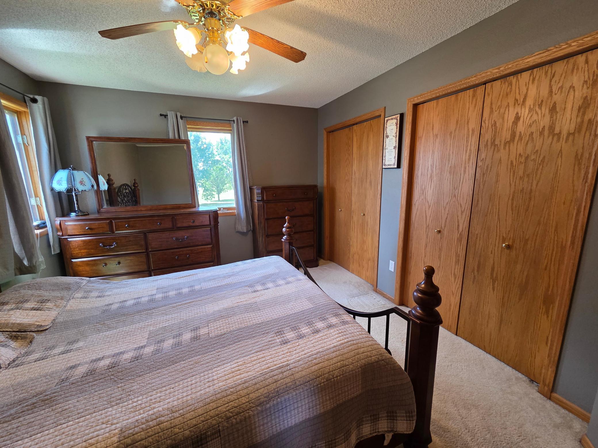 1994 single family home for sale at 621 Southview Drive in Hendrum, MN — 4 bed, 2 bath (photo 19 of 27)