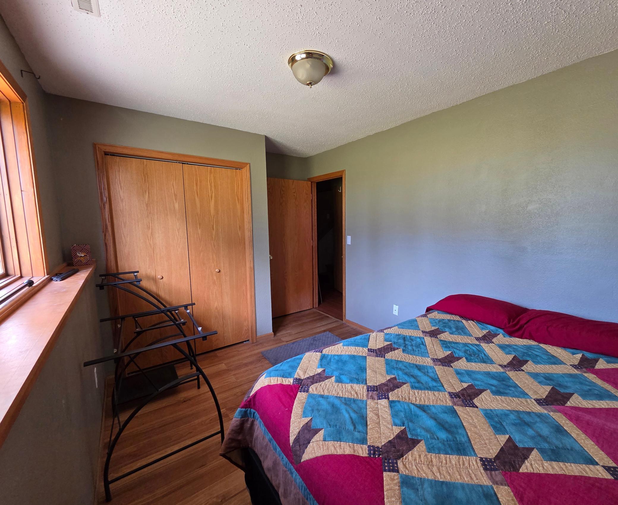 1994 single family home for sale at 621 Southview Drive in Hendrum, MN — 4 bed, 2 bath (photo 24 of 27)