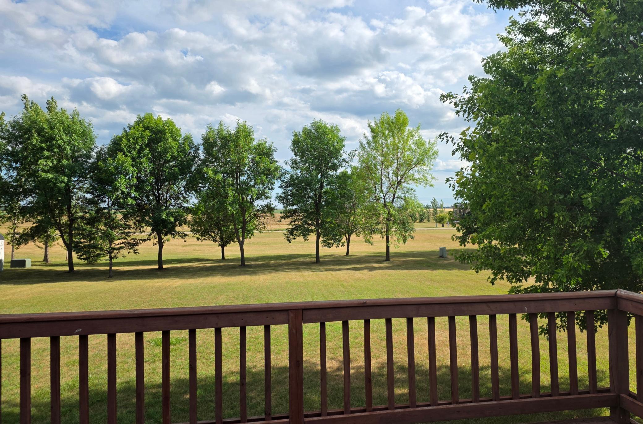 1994 single family home for sale at 621 Southview Drive in Hendrum, MN — 4 bed, 2 bath (photo 27 of 27)