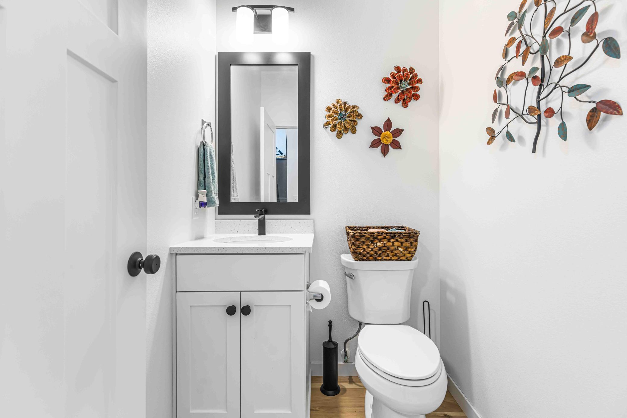 2020 single family home for sale at 1338 27th Avenue W in West Fargo, ND — 3 bed, 4 bath (photo 13 of 48)