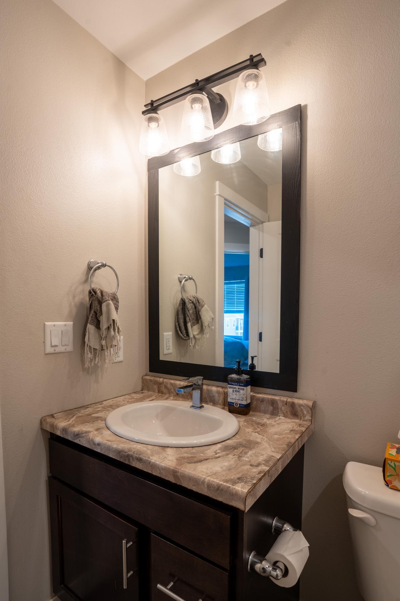 2020 townhouse for sale at 5831 41st Street S in Fargo, ND — 3 bed, 3 bath (photo 28 of 38)