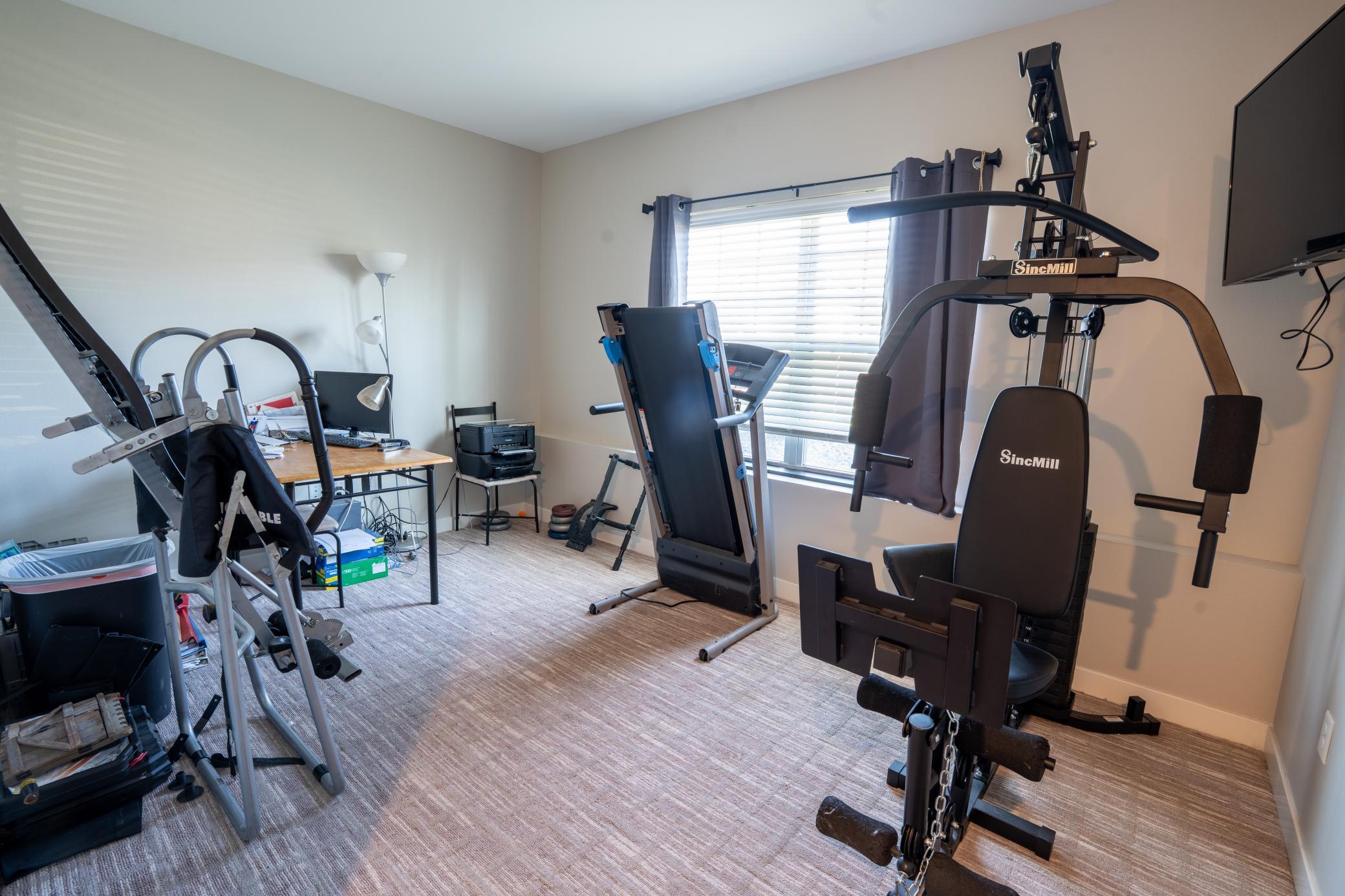2020 townhouse for sale at 5831 41st Street S in Fargo, ND — 3 bed, 3 bath (photo 35 of 38)