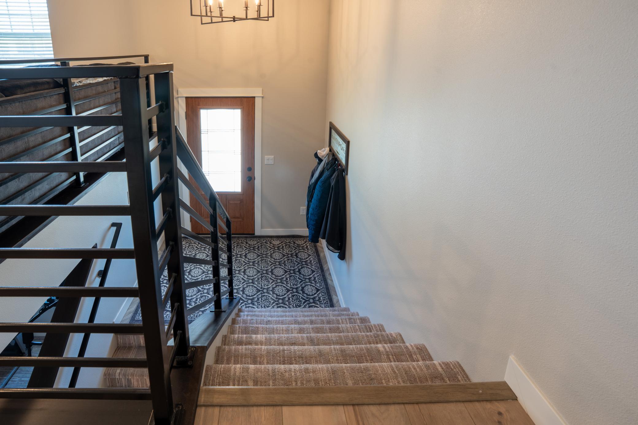 2020 townhouse for sale at 5831 41st Street S in Fargo, ND — 3 bed, 3 bath (photo 5 of 38)