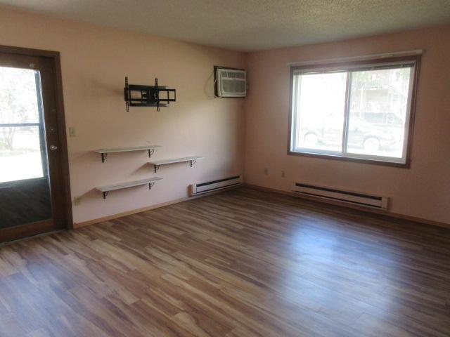 1981 townhouse for sale at 2001 Park Boulevard S in Fargo, ND — 3 bed, 2 bath (photo 29 of 42)