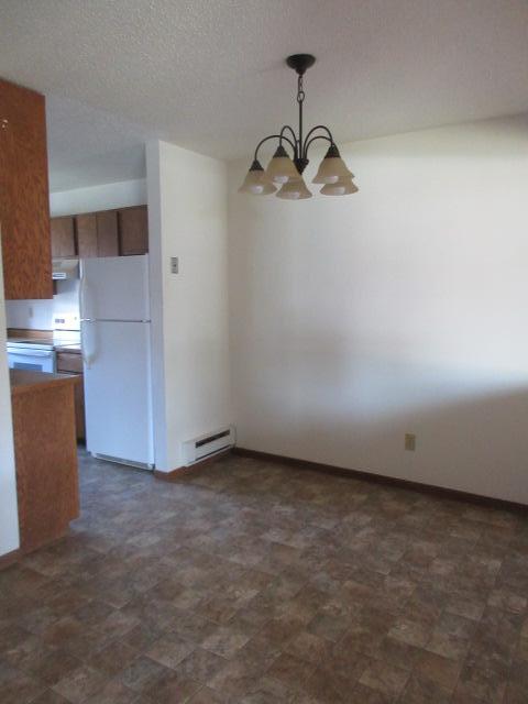 1981 townhouse for sale at 2001 Park Boulevard S in Fargo, ND — 3 bed, 2 bath (photo 34 of 42)