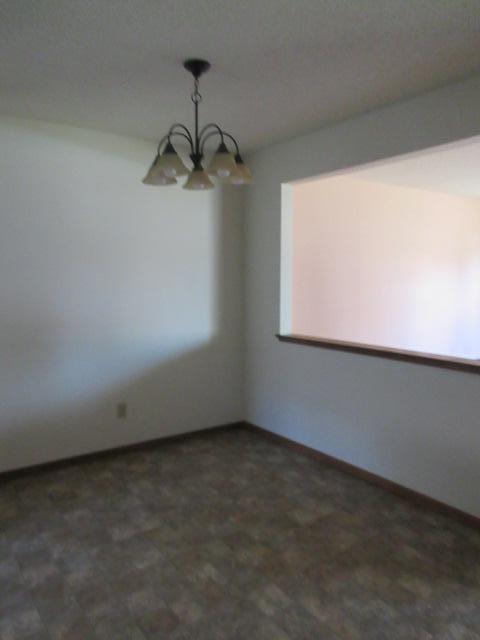 1981 townhouse for sale at 2001 Park Boulevard S in Fargo, ND — 3 bed, 2 bath (photo 35 of 42)