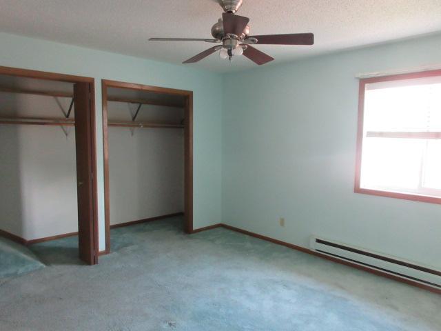 1981 townhouse for sale at 2001 Park Boulevard S in Fargo, ND — 3 bed, 2 bath (photo 10 of 42)