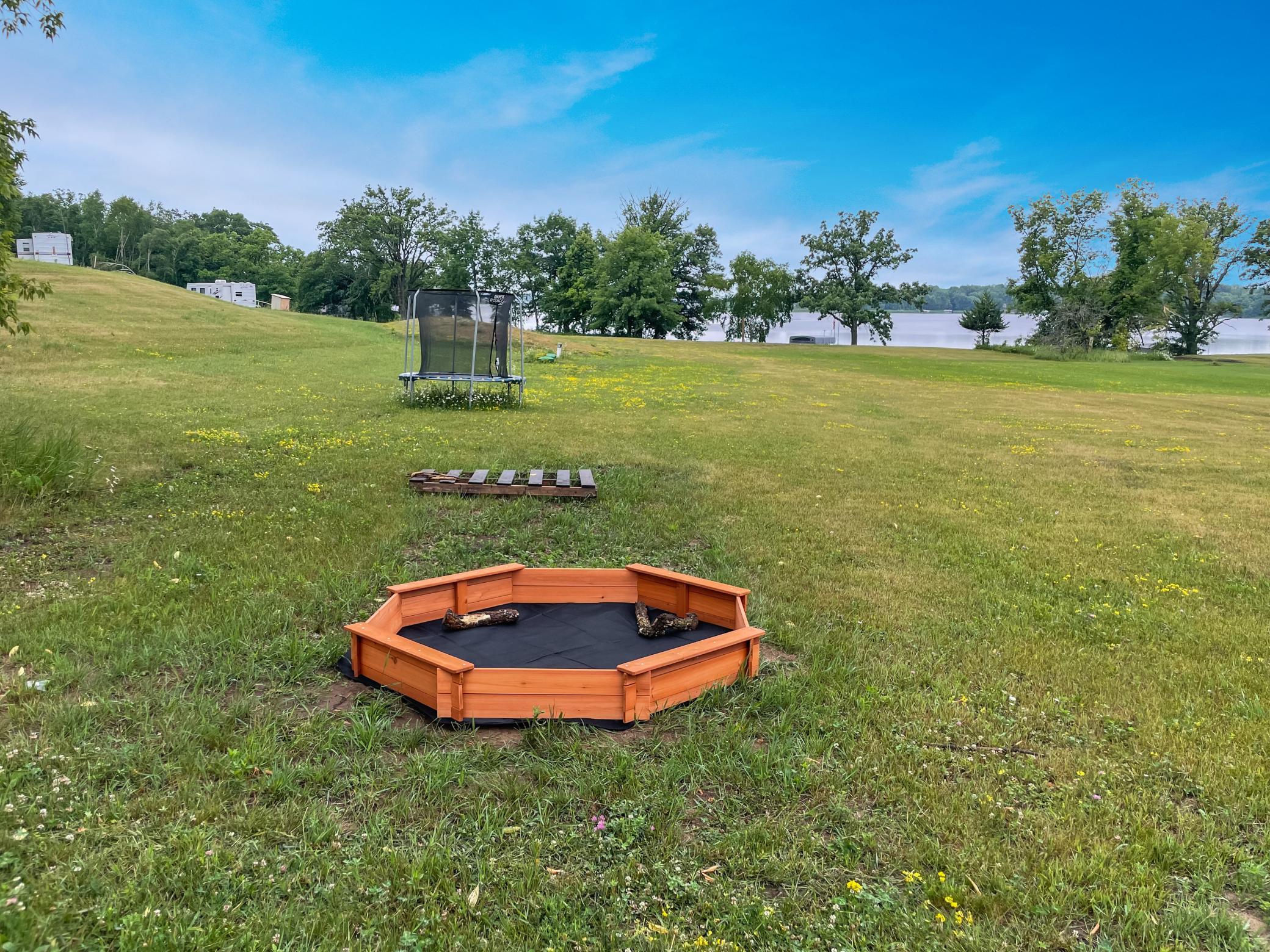 2022 single family home for sale at 29713 Pioneer Avenue in Aitkin, MN — 2 bed, 1 bath (photo 6 of 13)