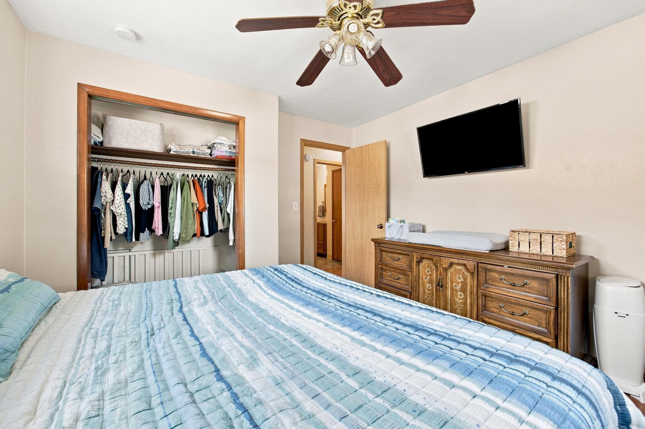 1955 single family home for sale at 1408 13th Street N in Moorhead, MN — 3 bed, 2 bath (photo 12 of 28)