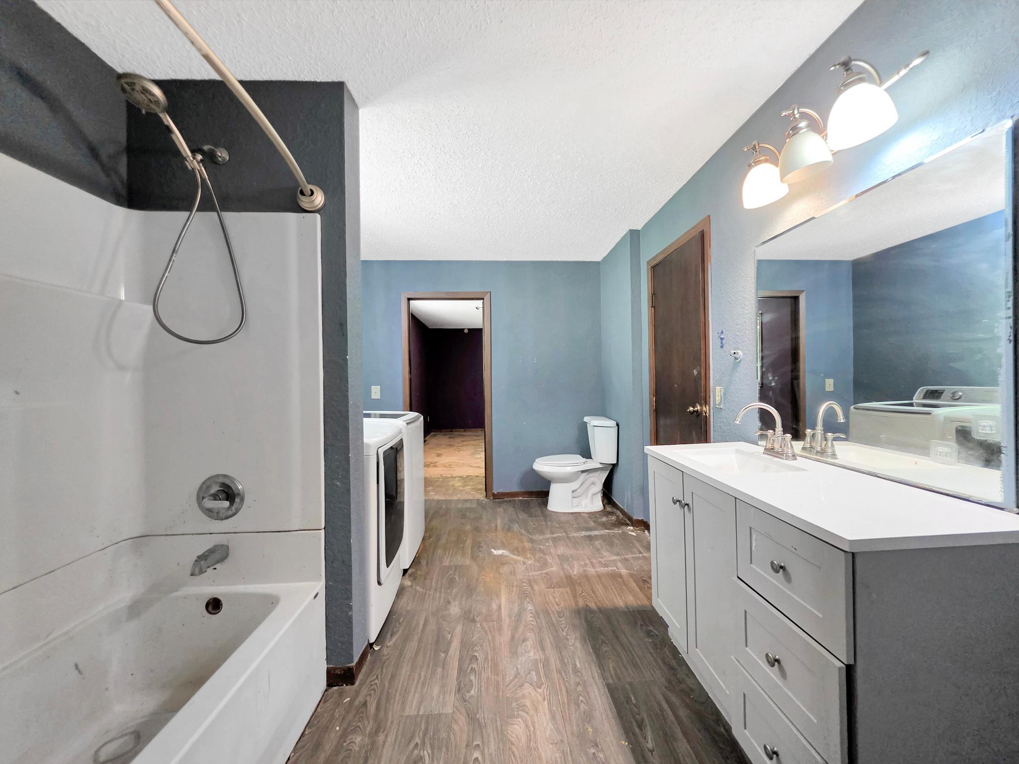 1975 single family home for sale at 6340 Waterside Drive in Garrison, MN — 4 bed, 2 bath (photo 20 of 30)