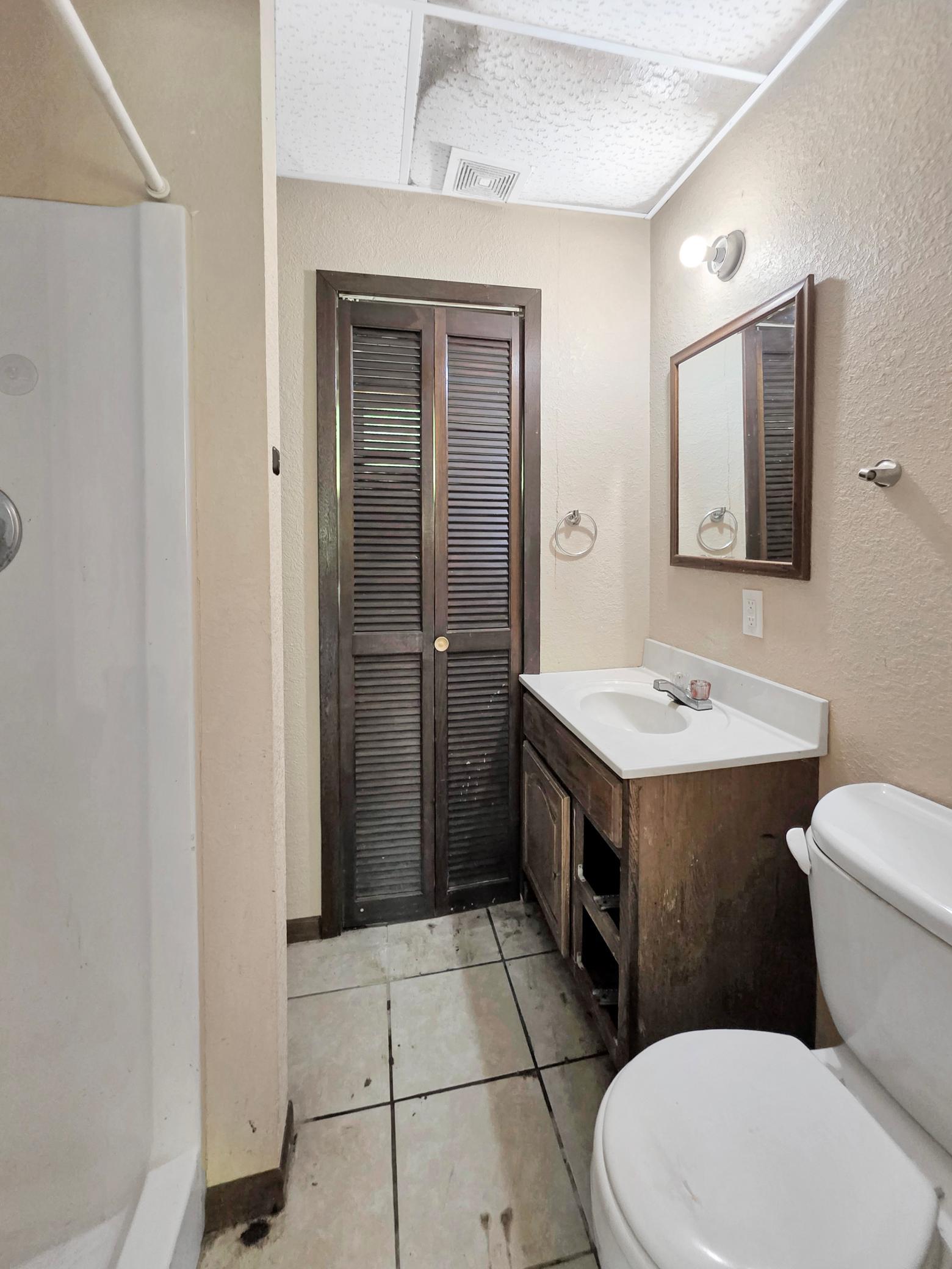 1975 single family home for sale at 6340 Waterside Drive in Garrison, MN — 4 bed, 2 bath (photo 8 of 30)