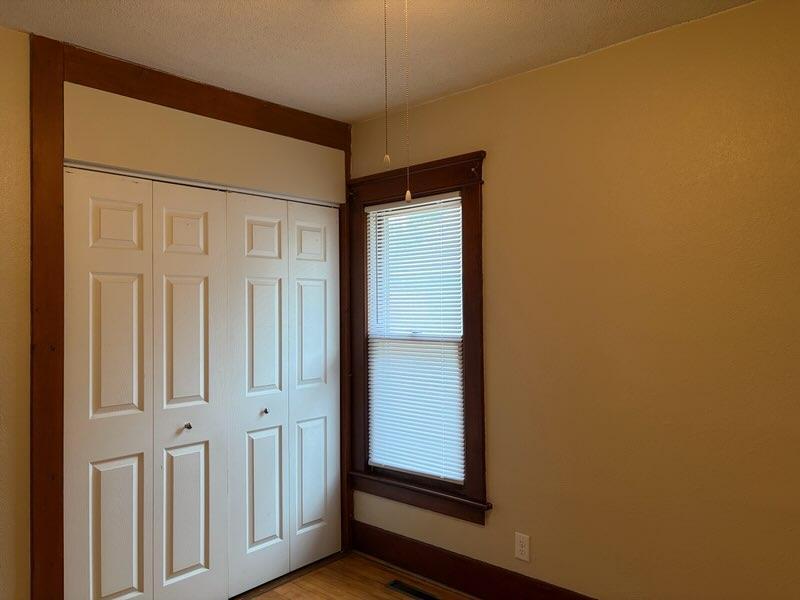 1910 single family home for sale at 209 6th Street SE in Barnesville, MN — 2 bed, 2 bath (photo 19 of 31)