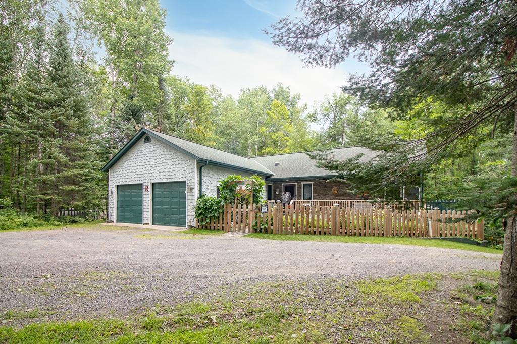 2004 single family home for sale at 7160 County Road 58 NE in Outing, MN — 3 bed, 3 bath (photo 2 of 42)