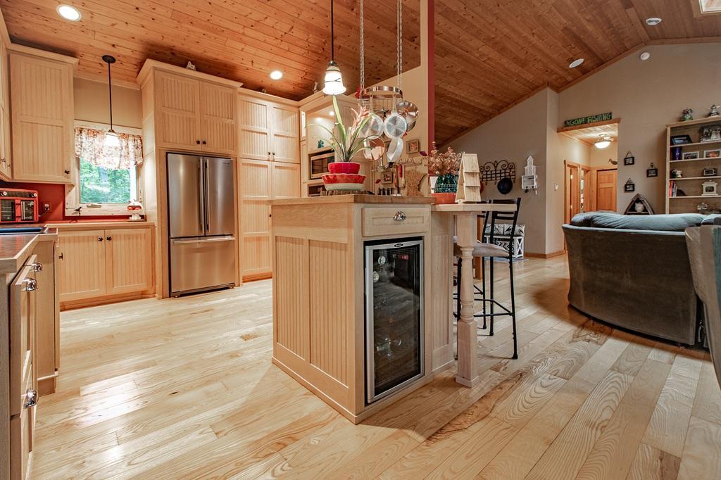2004 single family home for sale at 7160 County Road 58 NE in Outing, MN — 3 bed, 3 bath (photo 11 of 42)