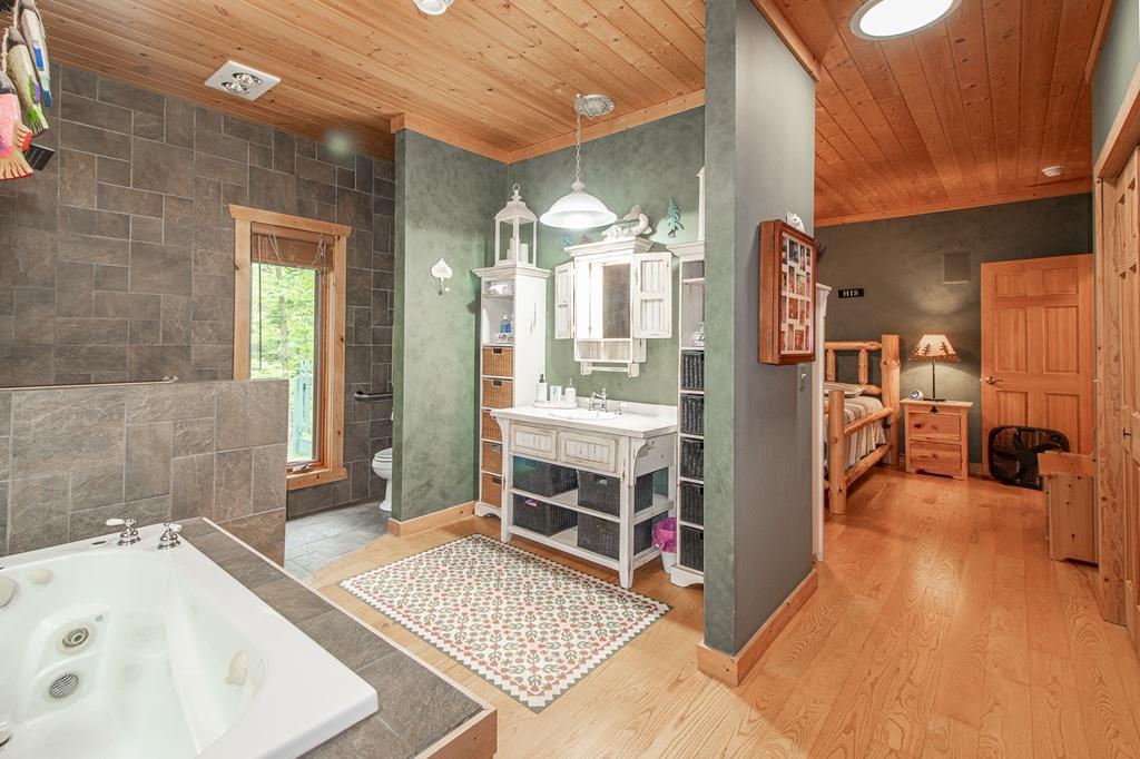 2004 single family home for sale at 7160 County Road 58 NE in Outing, MN — 3 bed, 3 bath (photo 17 of 42)