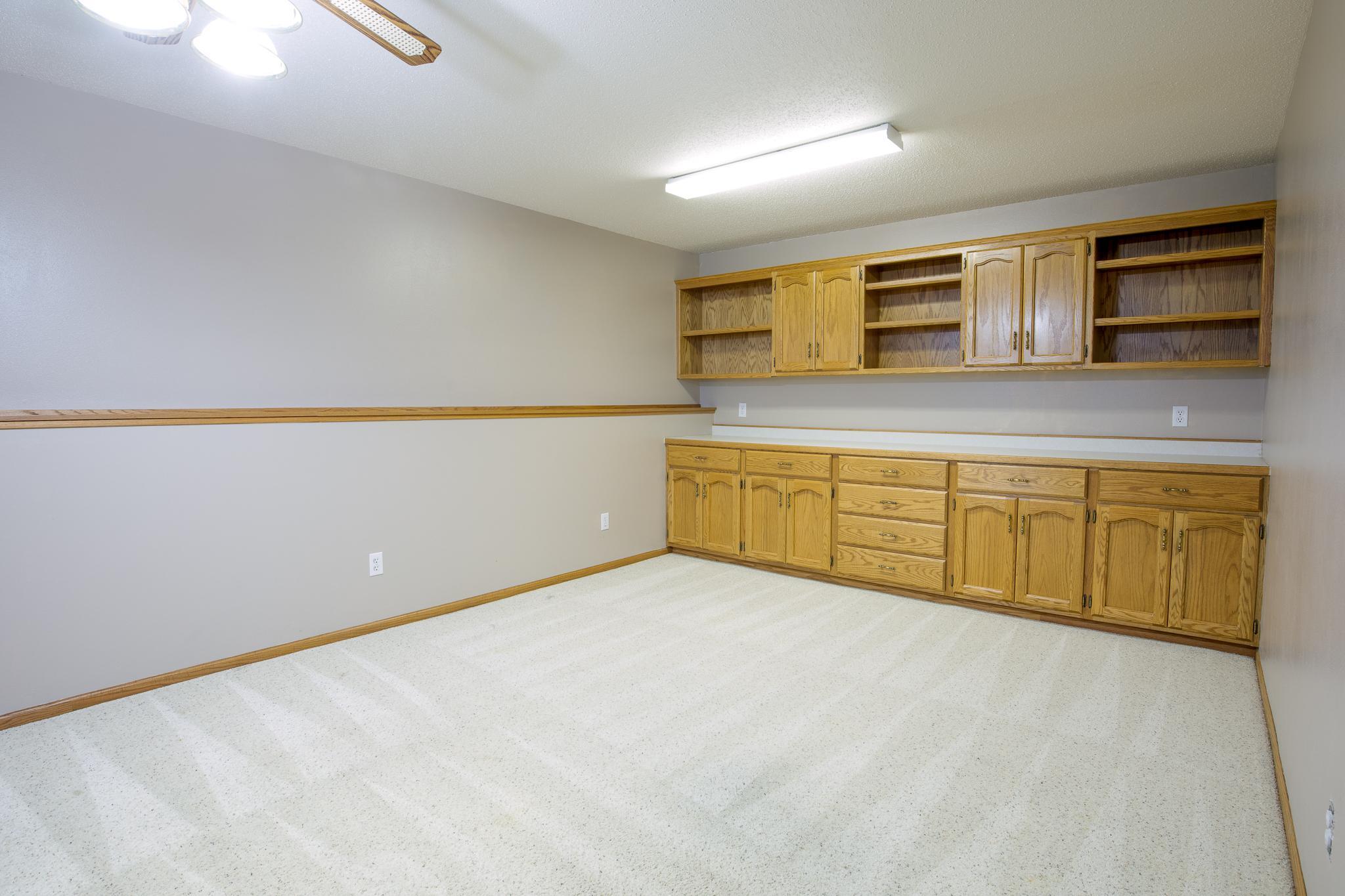 1992 twin home for sale at 2733 26th Street Circle S in Moorhead, MN — 3 bed, 2 bath (photo 21 of 31)