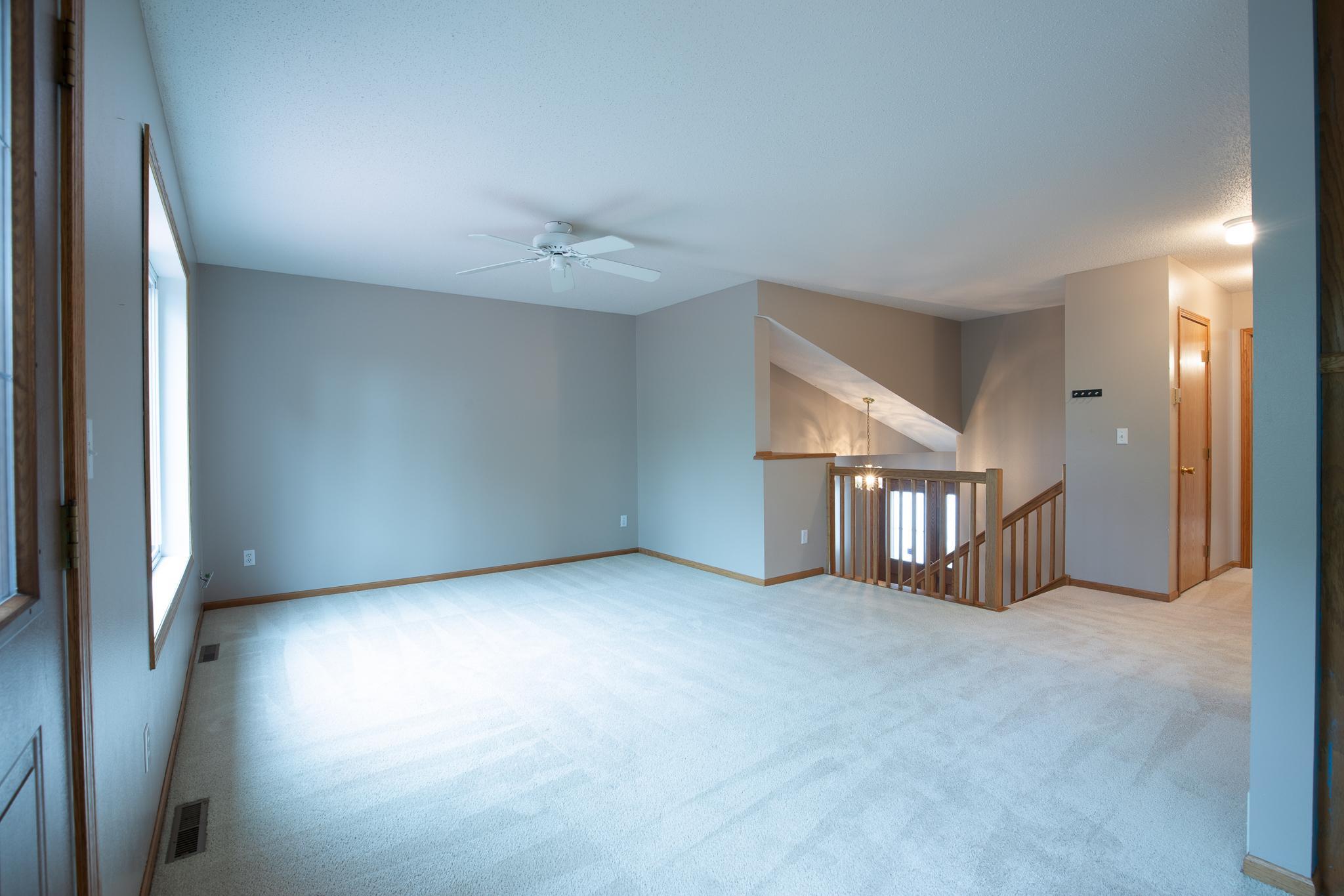 1992 twin home for sale at 2733 26th Street Circle S in Moorhead, MN — 3 bed, 2 bath (photo 10 of 31)