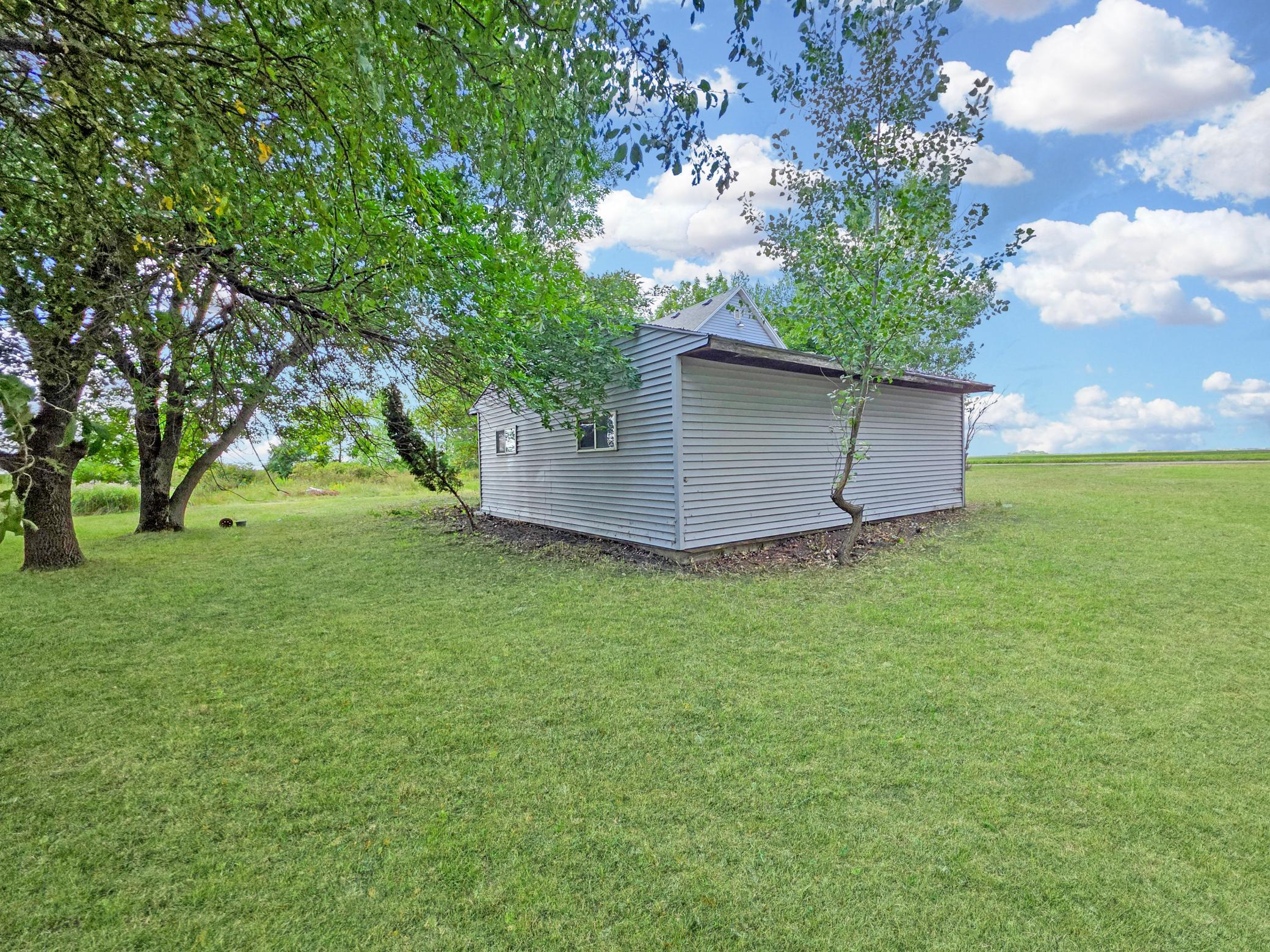 2005 single family home for sale at 2955 390th Street in Foxhome, MN — 4 bed, 1 bath (photo 16 of 16)