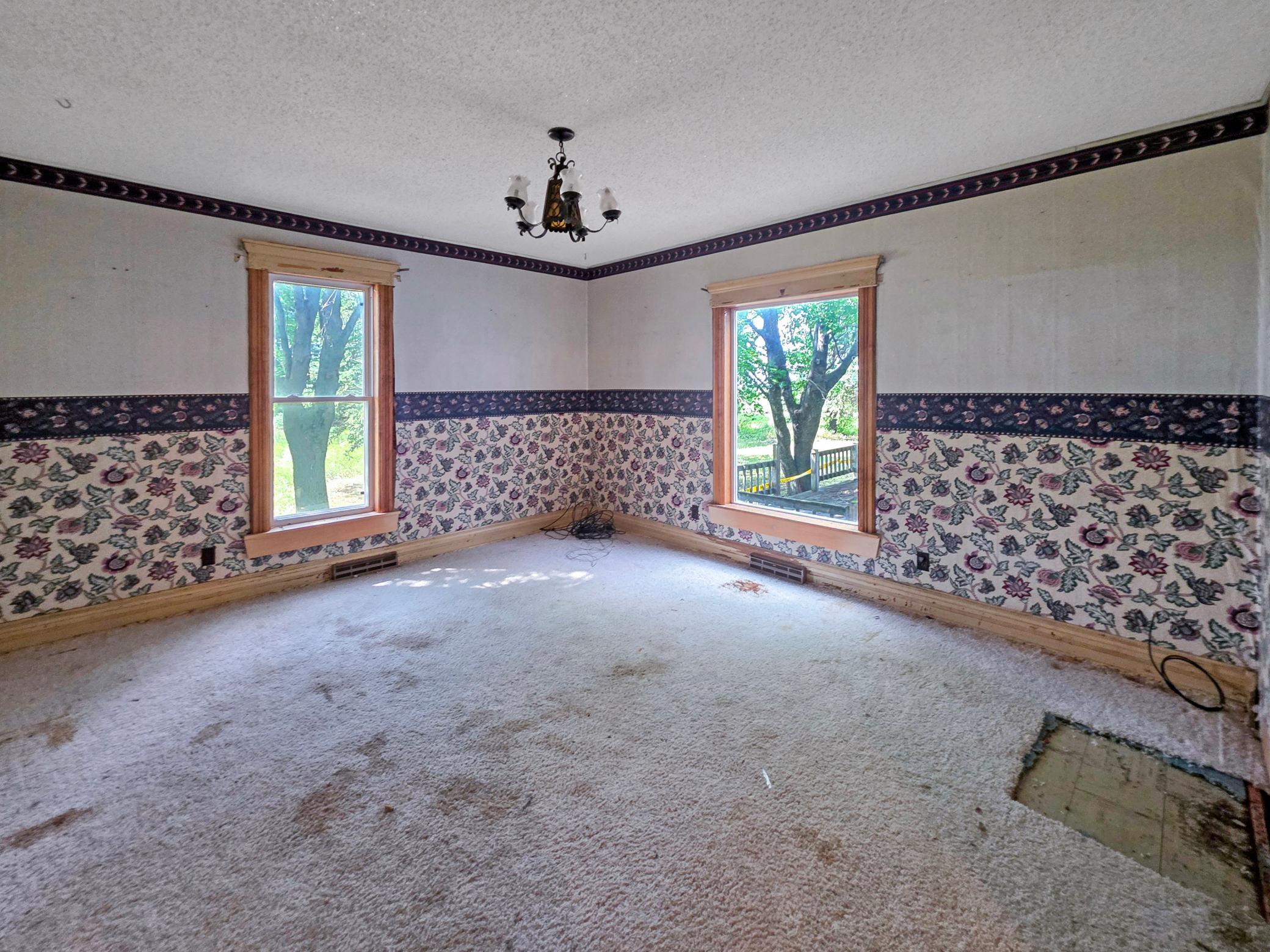 2005 single family home for sale at 2955 390th Street in Foxhome, MN — 4 bed, 1 bath (photo 8 of 16)