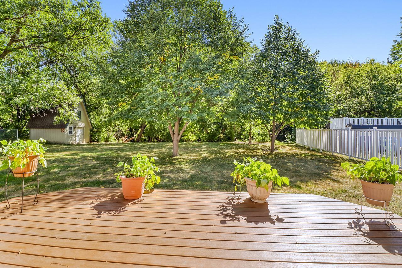 1961 single family home for sale at 813 Oak Street in West Fargo, ND — 3 bed, 3 bath (photo 13 of 63)