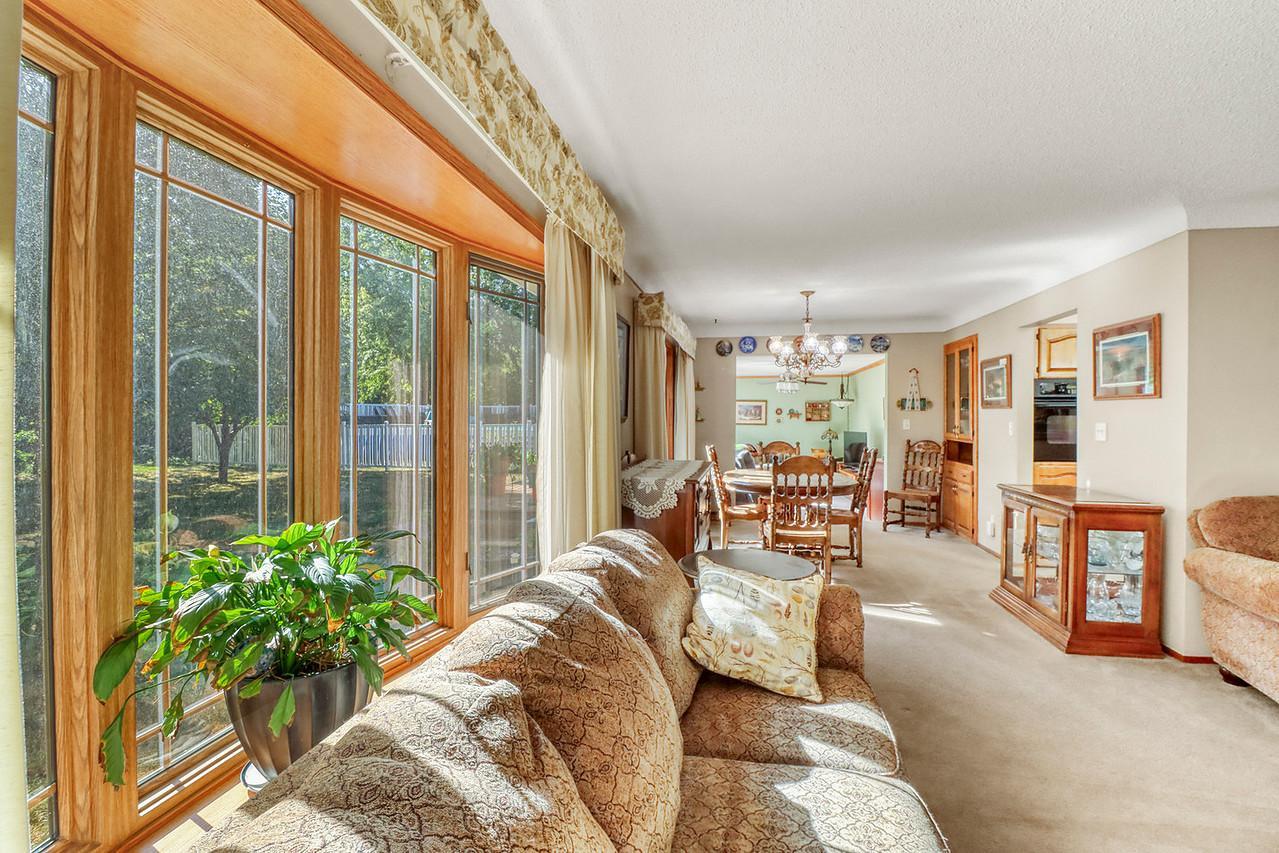 1961 single family home for sale at 813 Oak Street in West Fargo, ND — 3 bed, 3 bath (photo 27 of 63)