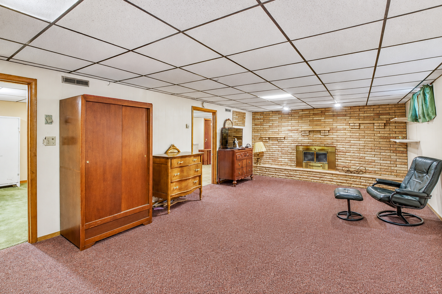 1961 single family home for sale at 813 Oak Street in West Fargo, ND — 3 bed, 3 bath (photo 52 of 65)