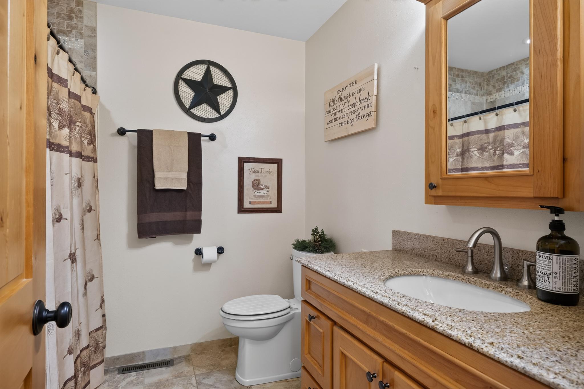 1999 single family home for sale at 6108 Bittersweet Lane in Nisswa, MN — 4 bed, 2 bath (photo 13 of 43)
