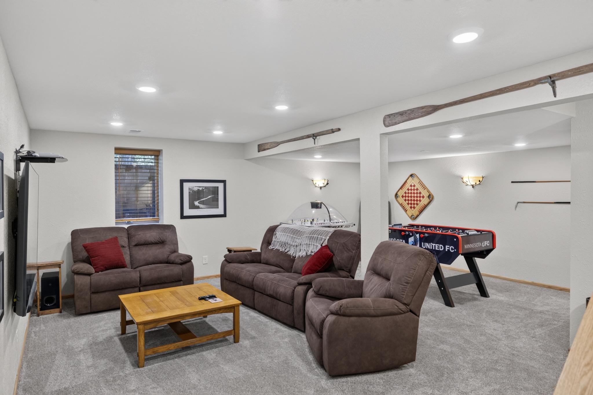 1999 single family home for sale at 6108 Bittersweet Lane in Nisswa, MN — 4 bed, 2 bath (photo 17 of 43)