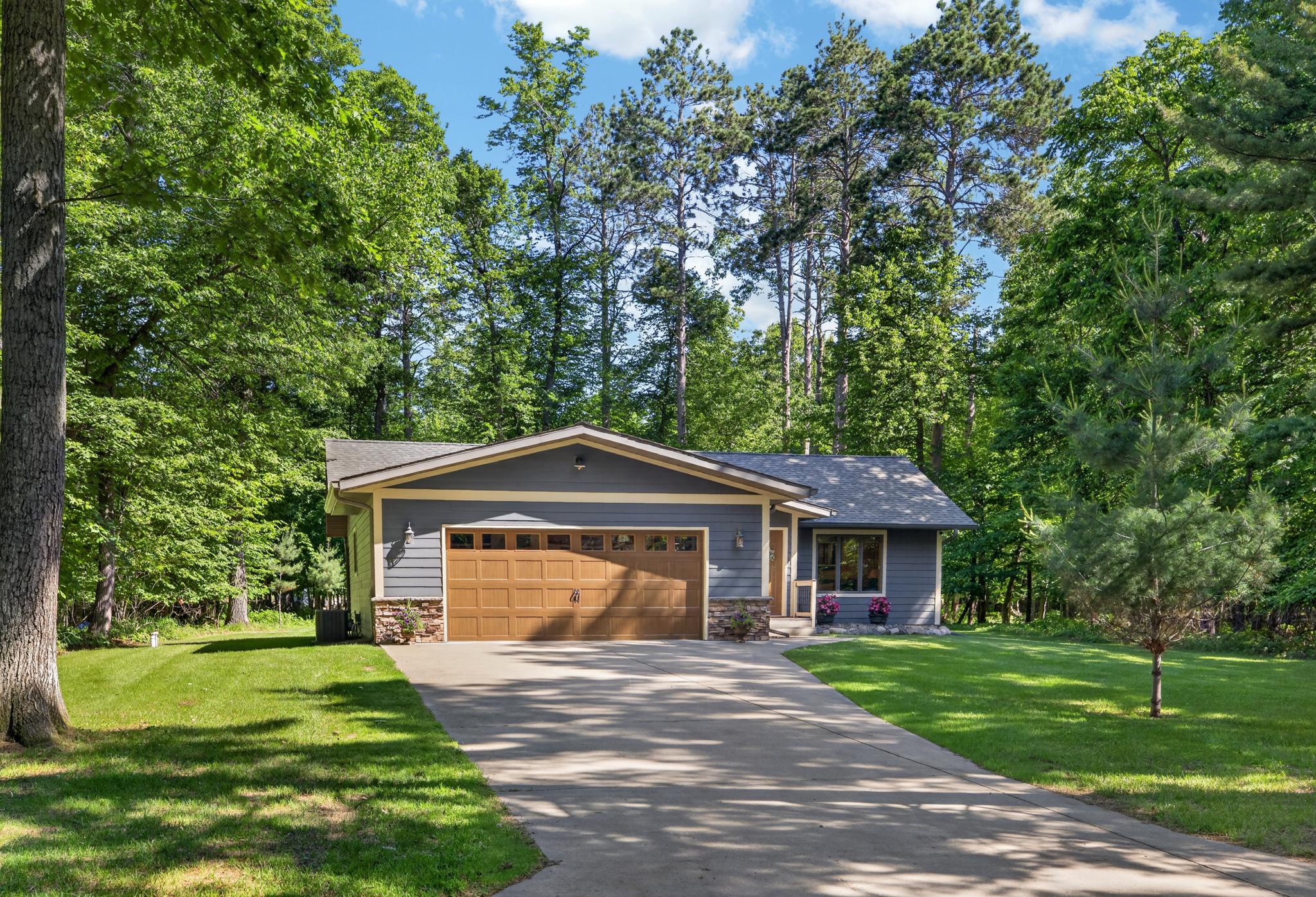 1999 single family home for sale at 6108 Bittersweet Lane in Nisswa, MN — 4 bed, 2 bath (photo 26 of 43)