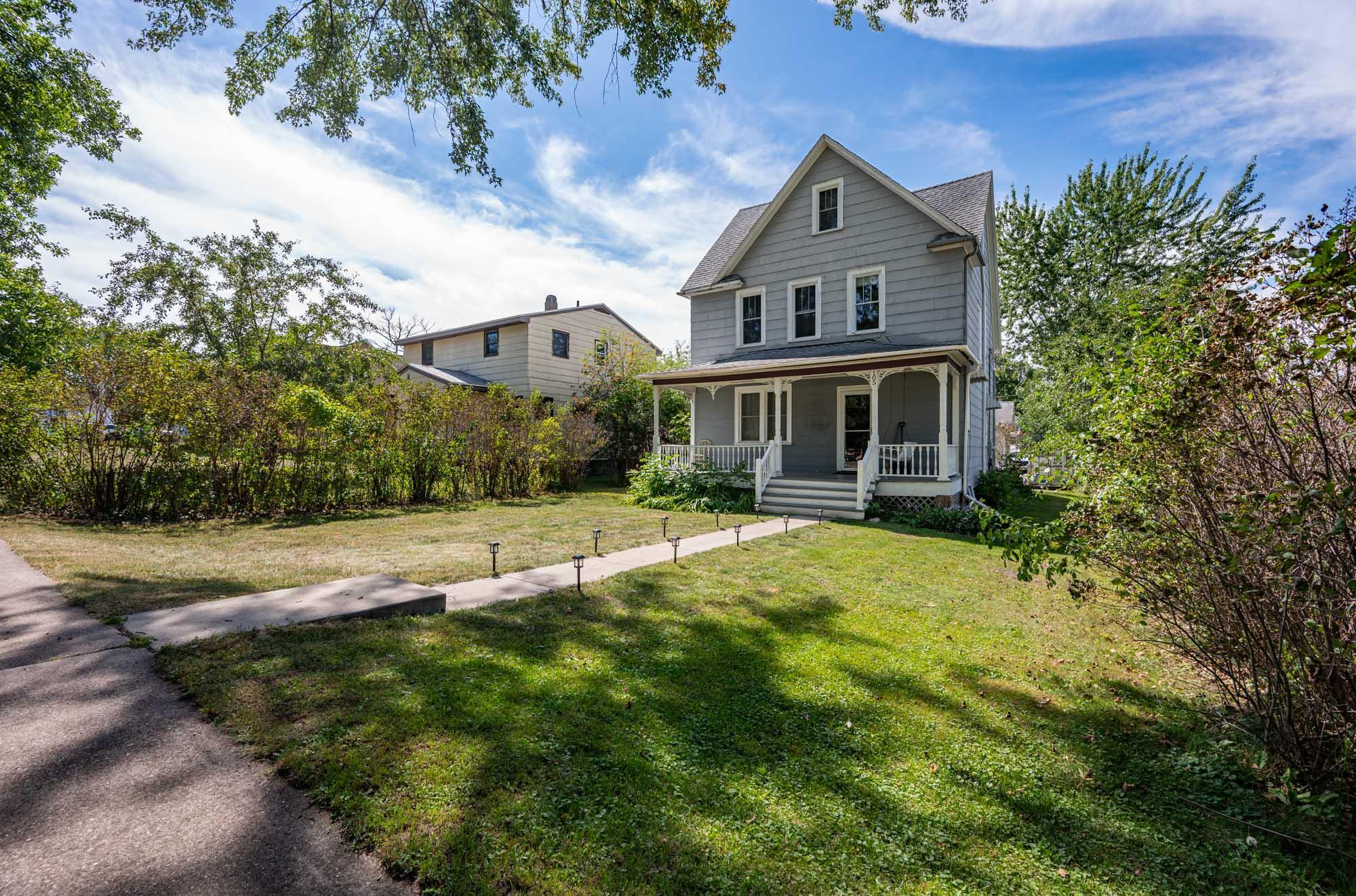 1910 single family home for sale at 105 Ethel Street in Marble, MN — 4 bed, 2 bath (photo 2 of 39)