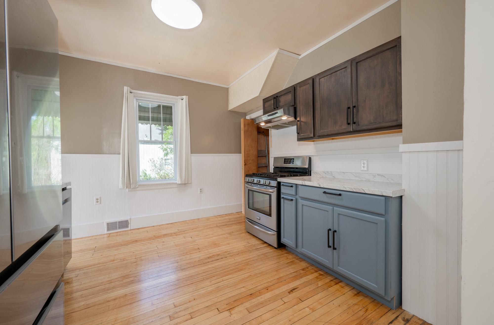 1910 single family home for sale at 105 Ethel Street in Marble, MN — 4 bed, 2 bath (photo 14 of 39)