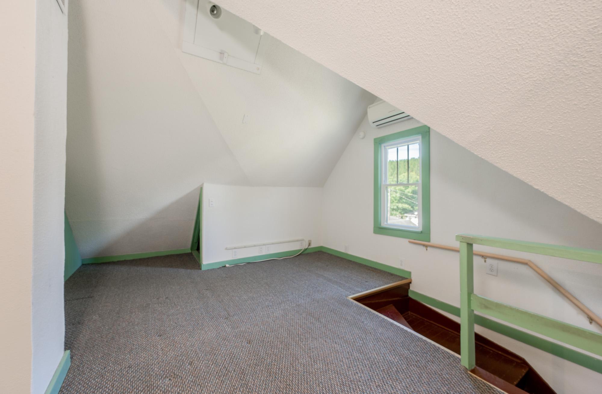 1910 single family home for sale at 105 Ethel Street in Marble, MN — 4 bed, 2 bath (photo 23 of 39)
