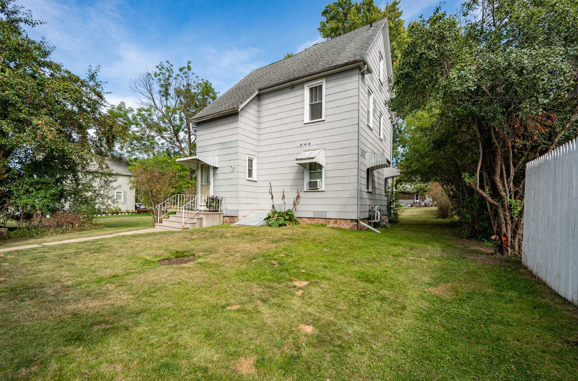 1910 single family home for sale at 105 Ethel Street in Marble, MN — 4 bed, 2 bath (photo 31 of 39)
