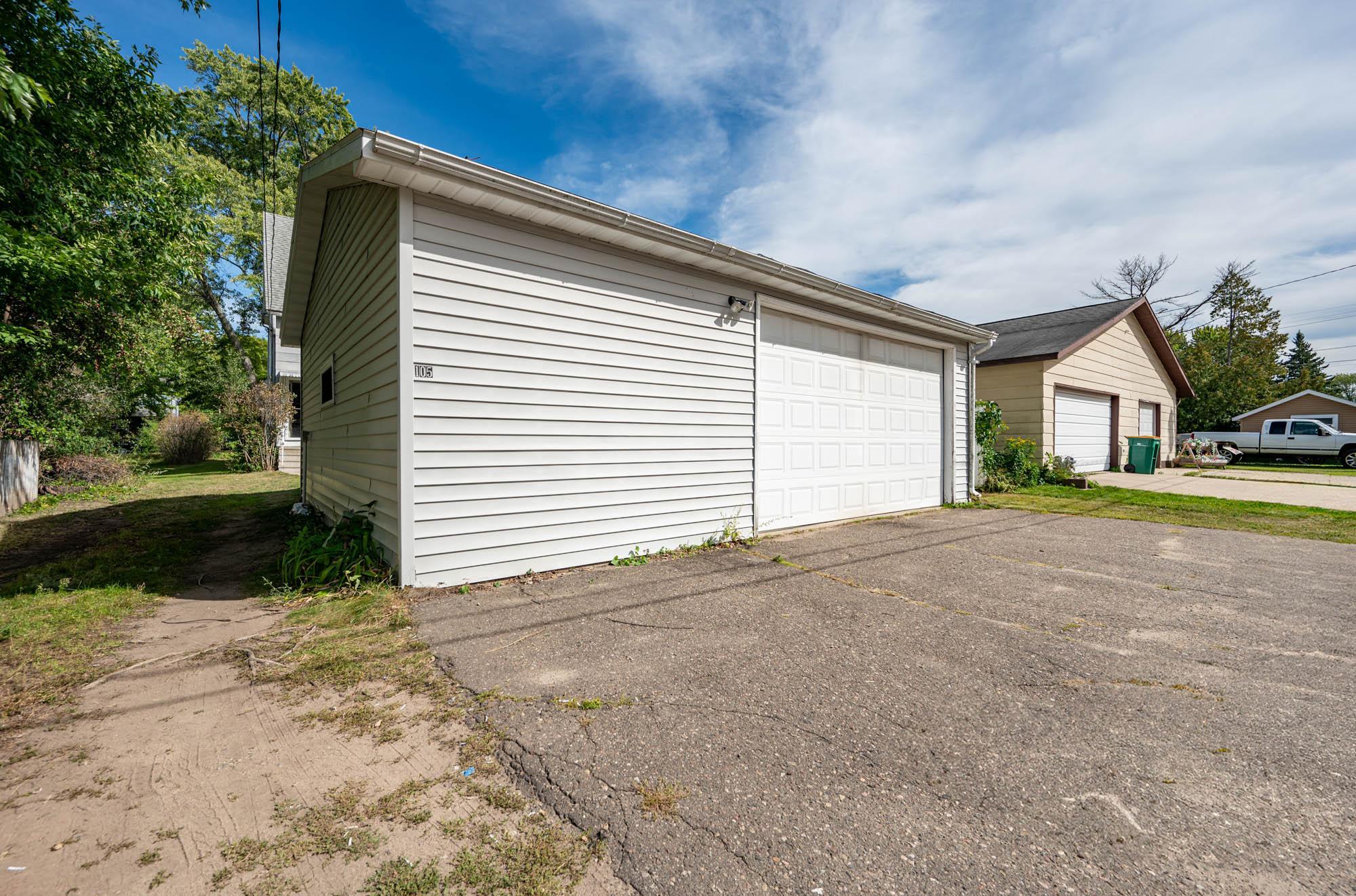 1910 single family home for sale at 105 Ethel Street in Marble, MN — 4 bed, 2 bath (photo 33 of 39)