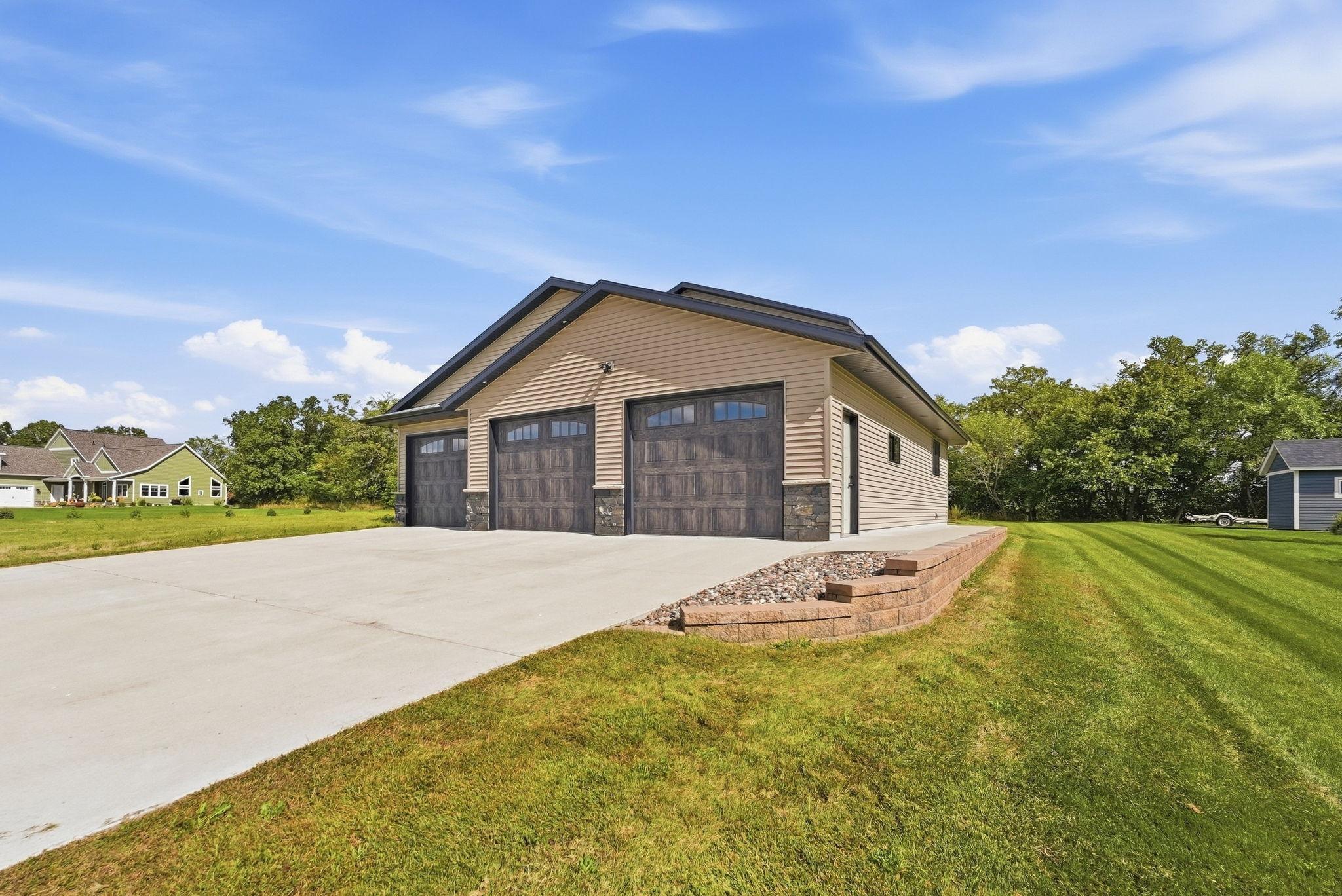 2020 single family home for sale at 4625 Redbird Lane SE in Alexandria, MN — 3 bed, 3 bath (photo 2 of 77)