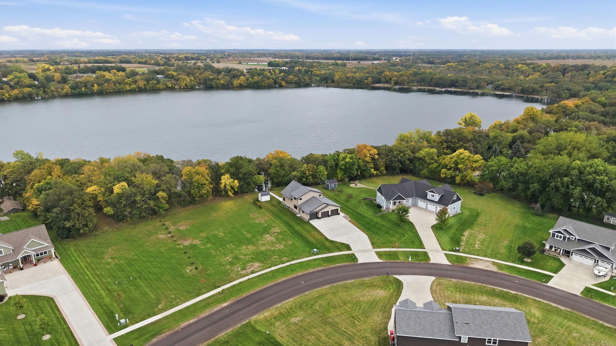 2020 single family home for sale at 4625 Redbird Lane SE in Alexandria, MN — 3 bed, 3 bath (photo 7 of 77)