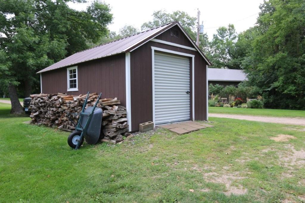 1950 single family home for sale at 46071 Boys Shore Road in Ottertail, MN — 2 bed, 1 bath (photo 19 of 21)