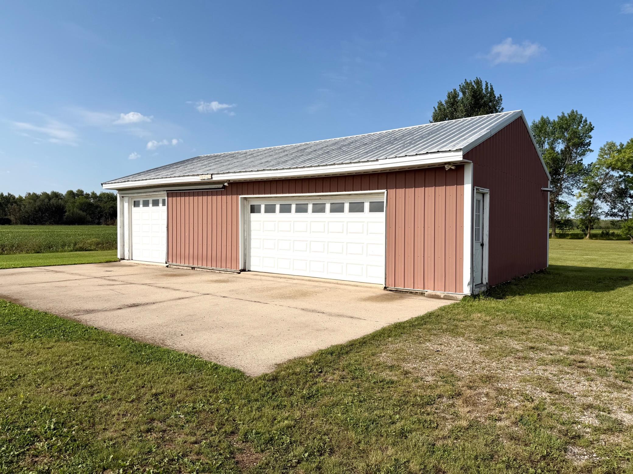 1910 single family home for sale at 28707 350th Avenue in Roseau, MN — 4 bed, 2 bath (photo 18 of 24)