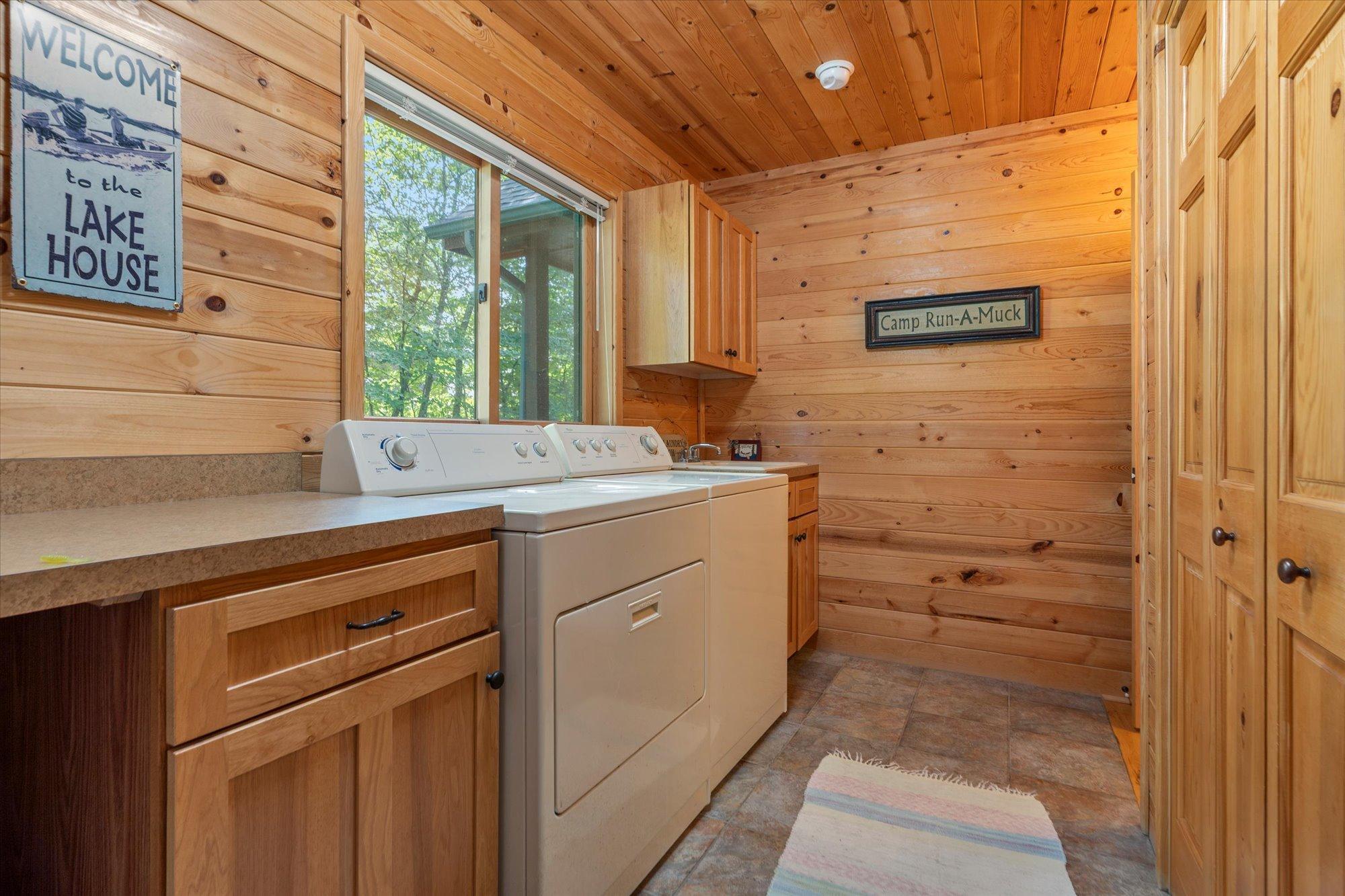 2000 single family home for sale at 13959 Scenic Court in Crosslake, MN — 3 bed, 3 bath (photo 14 of 40)