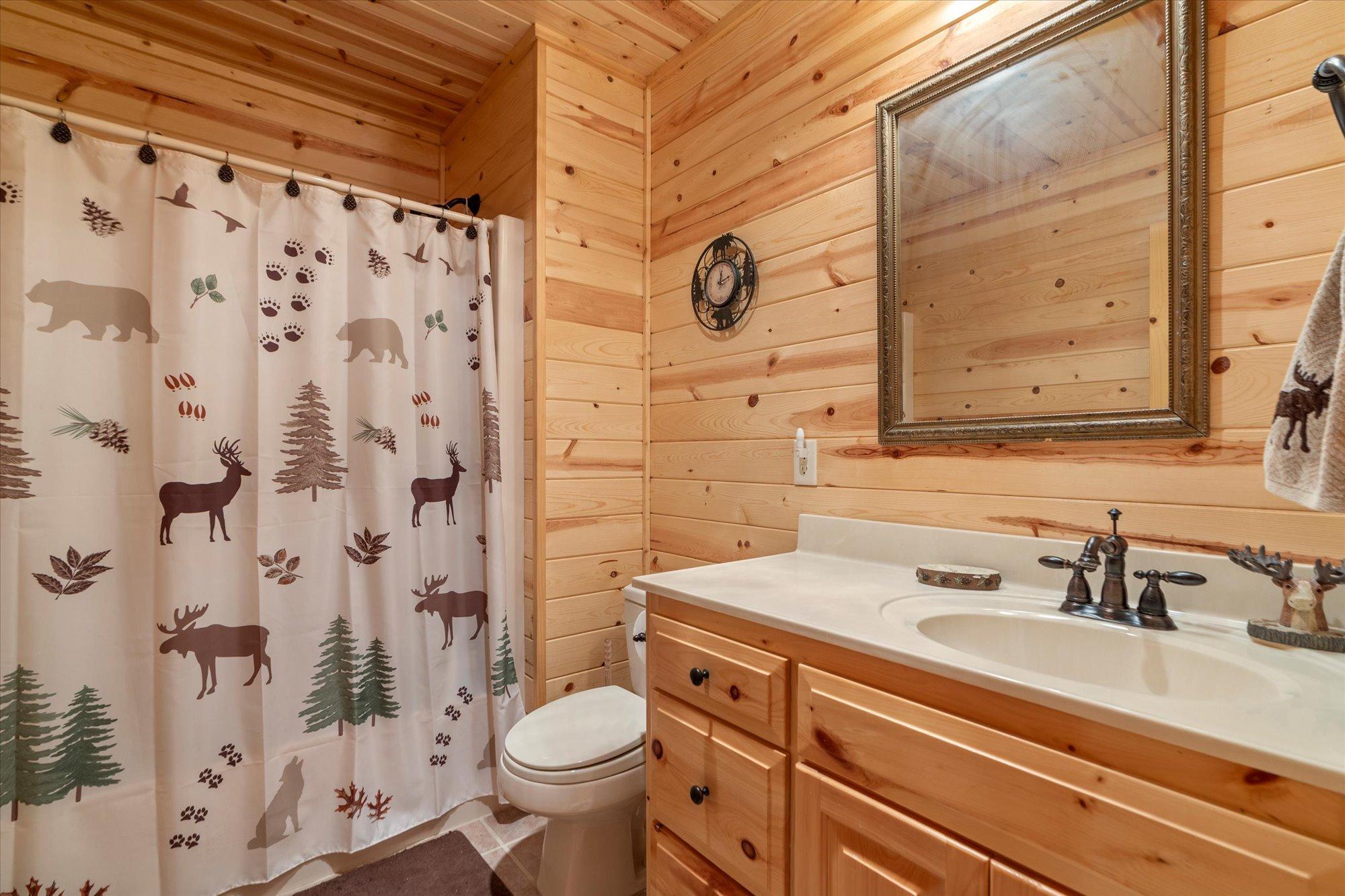 2000 single family home for sale at 13959 Scenic Court in Crosslake, MN — 3 bed, 3 bath (photo 22 of 40)