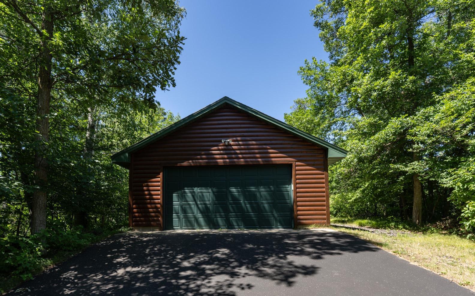 2000 single family home for sale at 13959 Scenic Court in Crosslake, MN — 3 bed, 3 bath (photo 33 of 40)