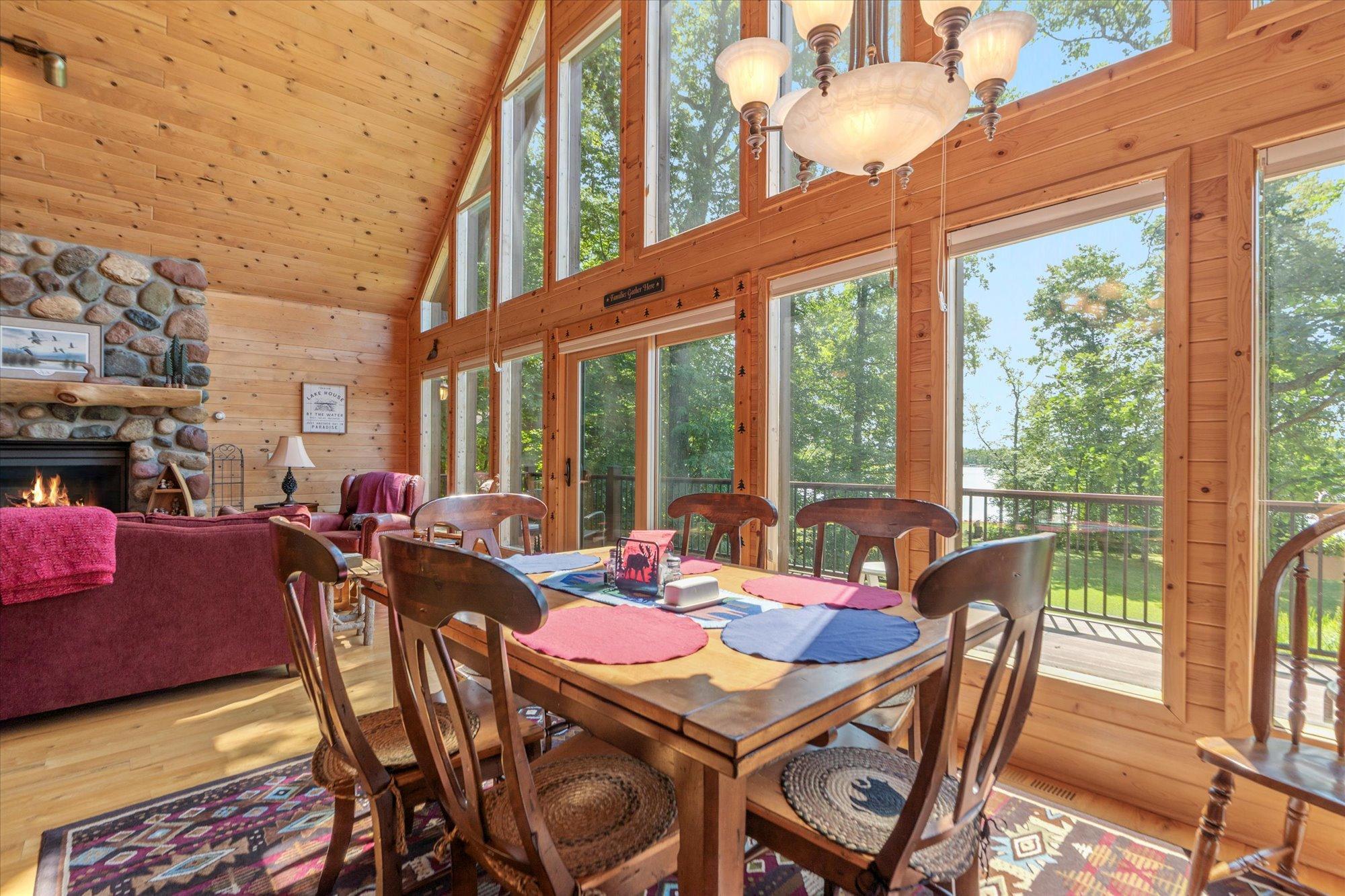 2000 single family home for sale at 13959 Scenic Court in Crosslake, MN — 3 bed, 3 bath (photo 9 of 40)