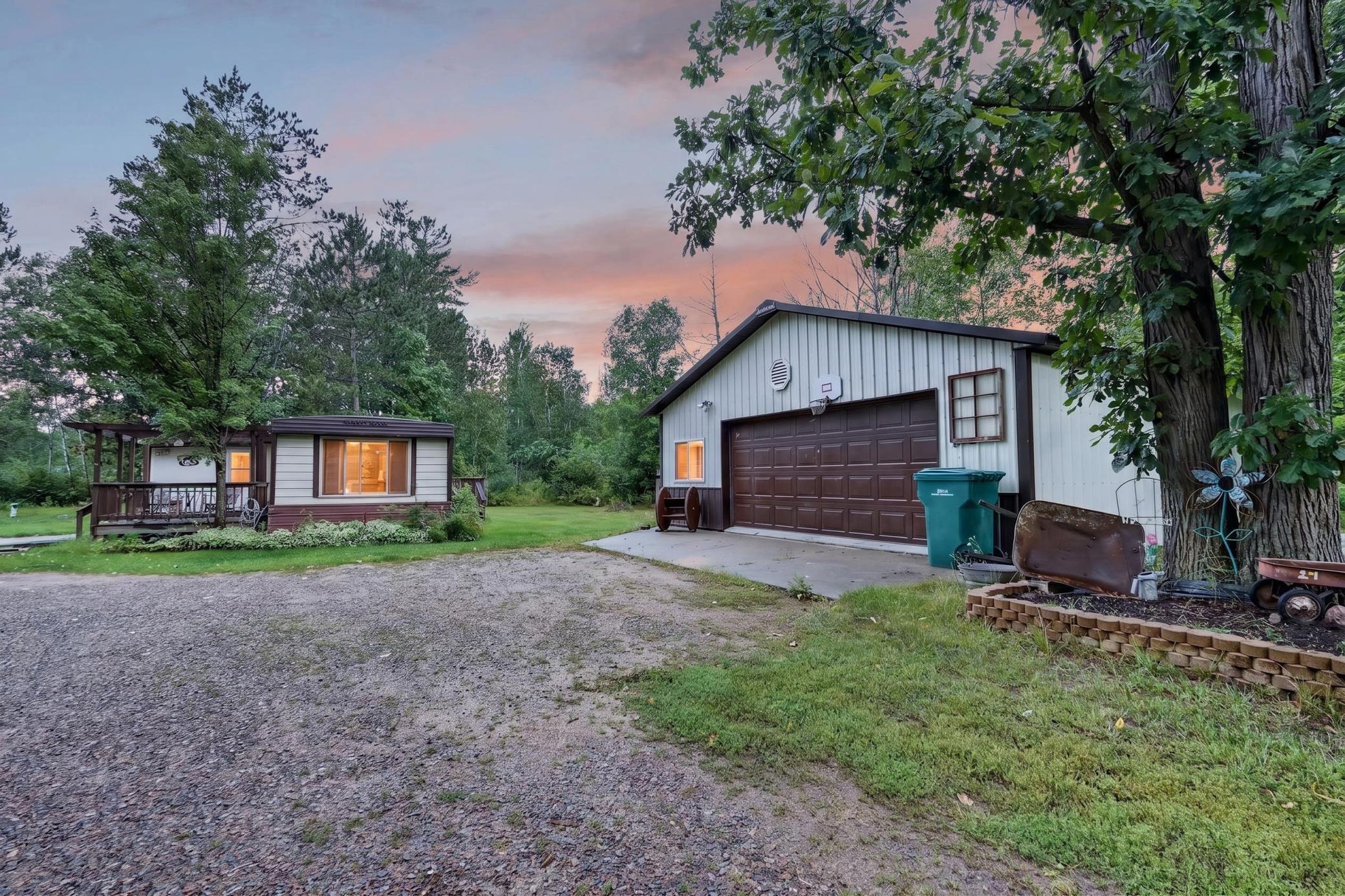 1973 single family home for sale at 4171 State Highway 38 in Grand Rapids, MN — 2 bed, 1 bath (photo 6 of 42)