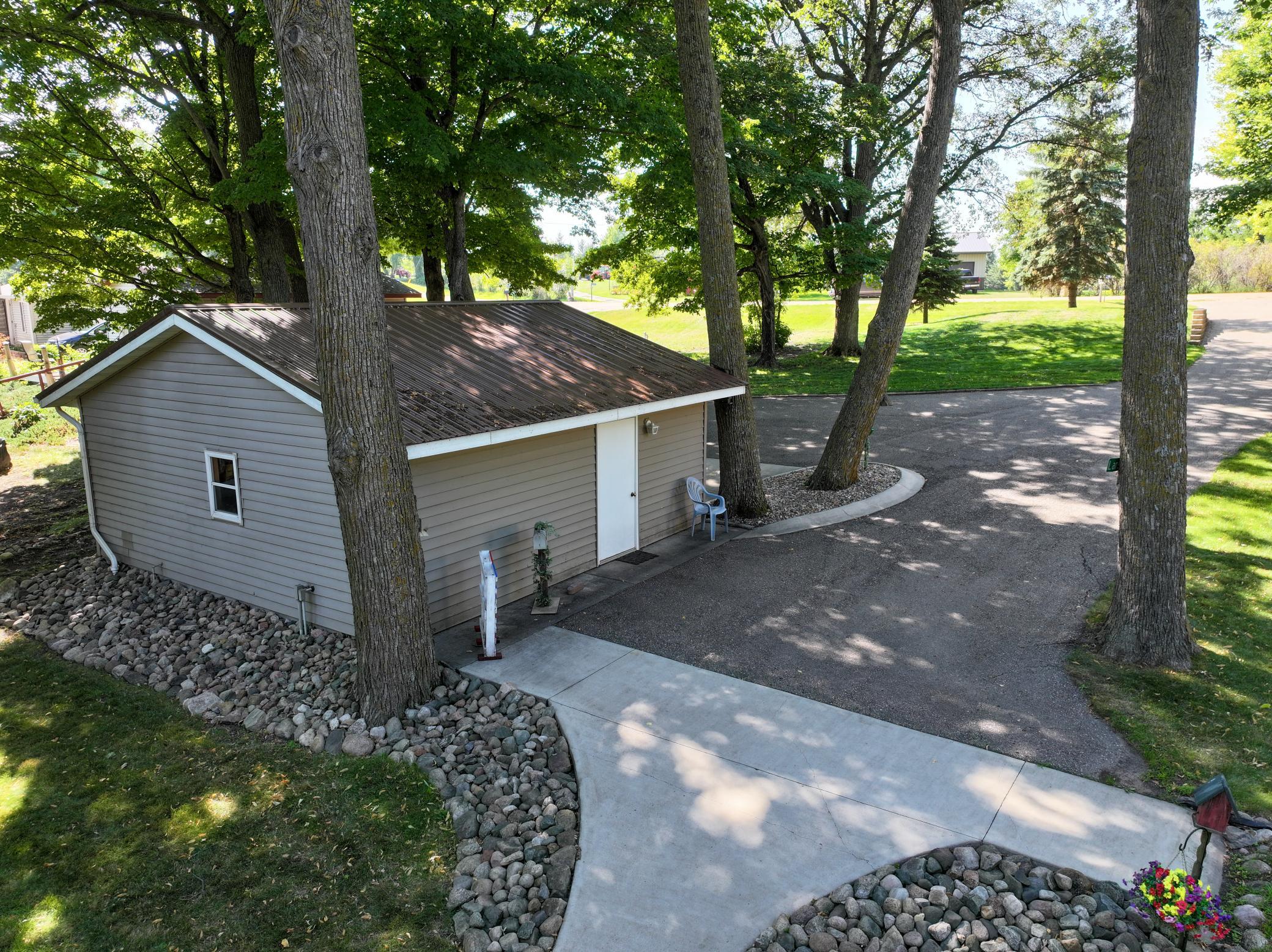 2010 single family home for sale at 10755 Easy Street SW in Lowry, MN — 3 bed, 3 bath (photo 48 of 64)