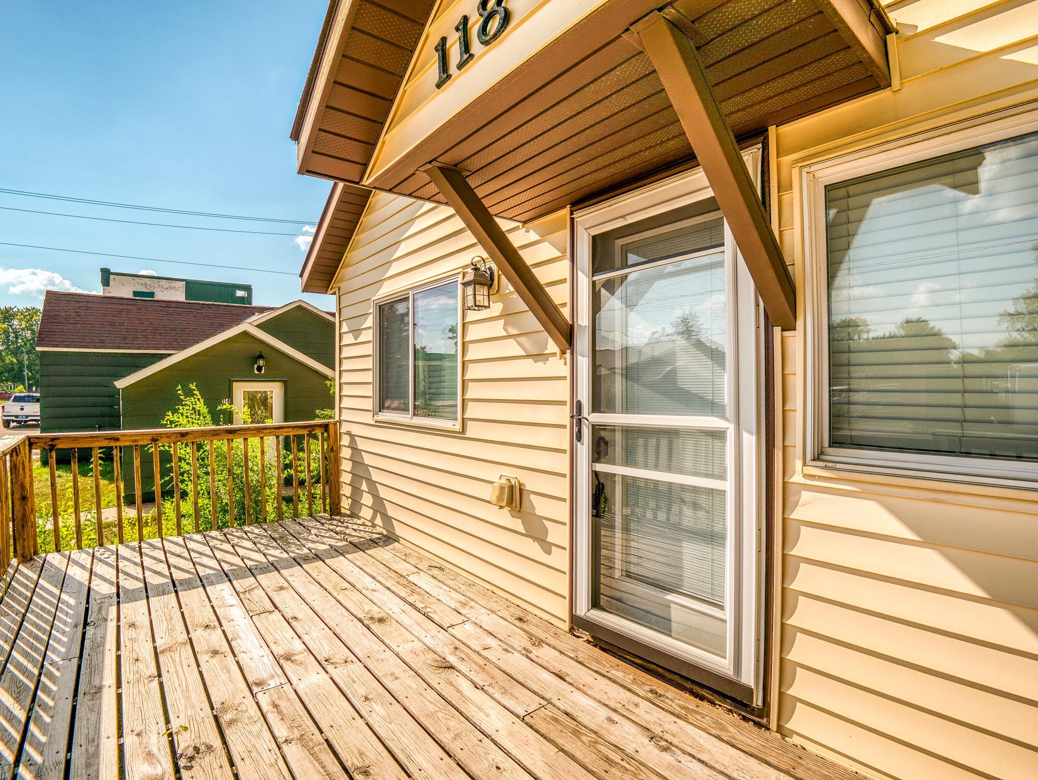 1890 single family home for sale at 118 E Colfax Street in Parkers Prairie, MN — 2 bed, 1 bath (photo 11 of 50)