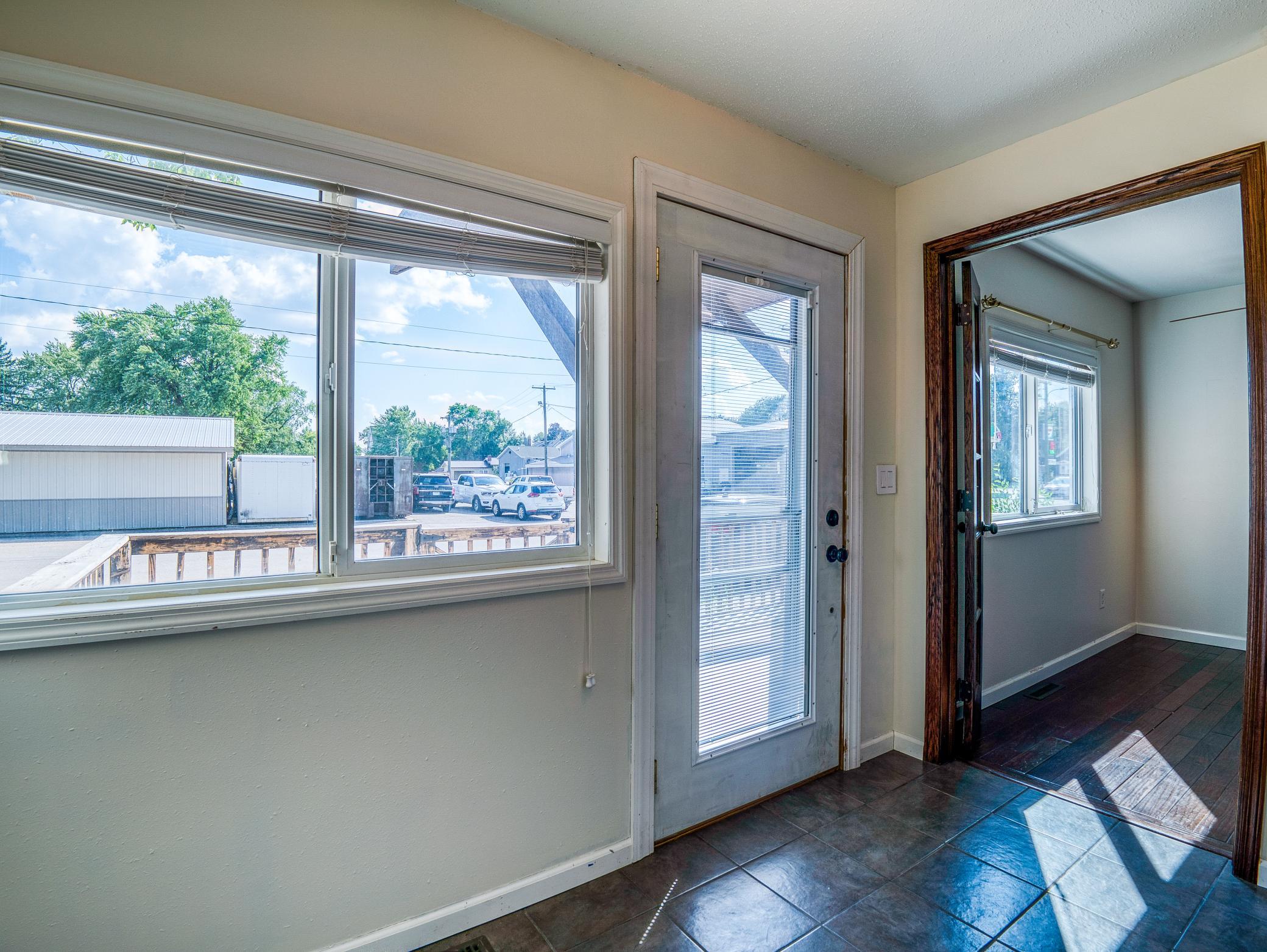 1890 single family home for sale at 118 E Colfax Street in Parkers Prairie, MN — 2 bed, 1 bath (photo 13 of 50)