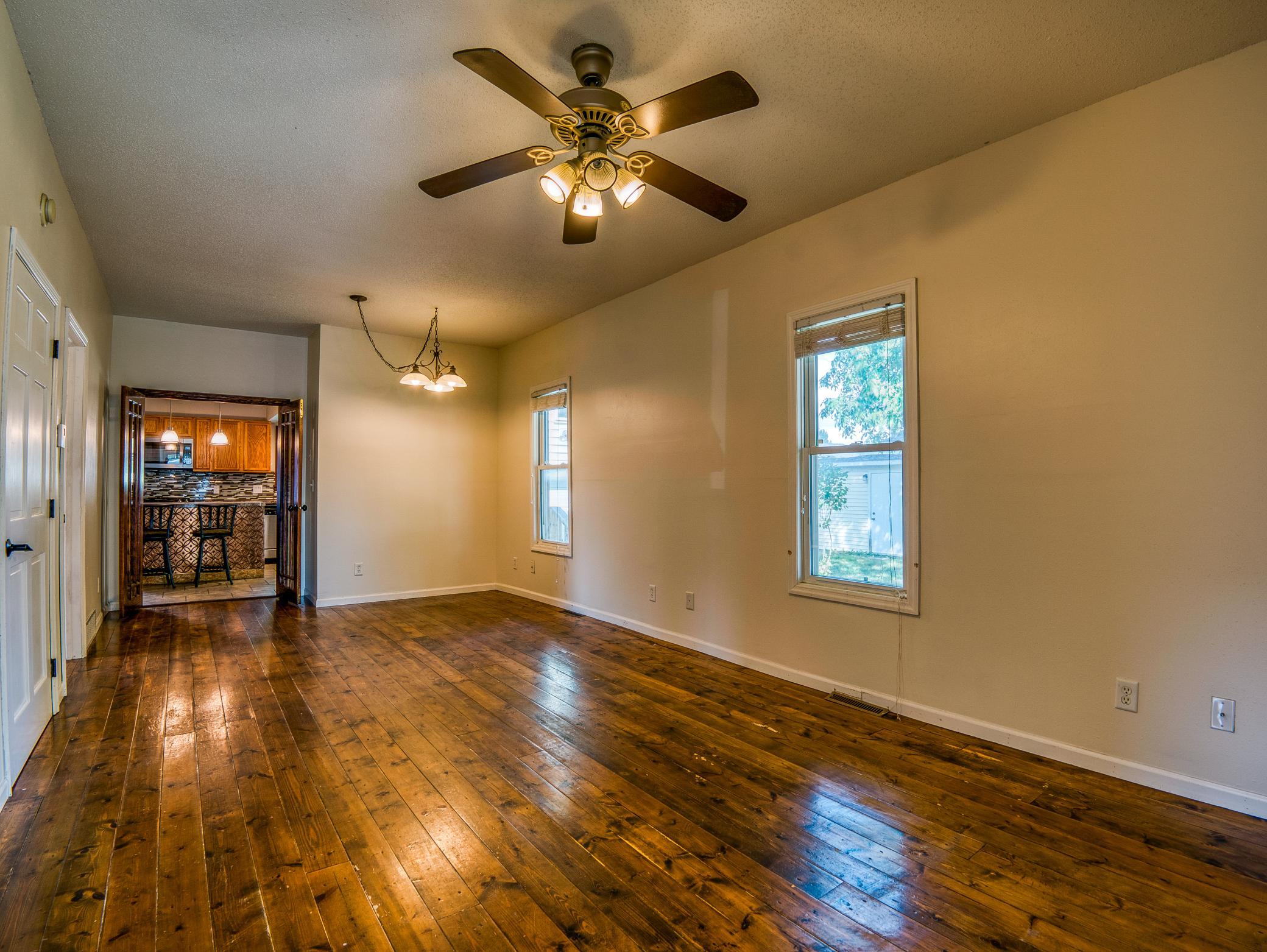 1890 single family home for sale at 118 E Colfax Street in Parkers Prairie, MN — 2 bed, 1 bath (photo 17 of 50)