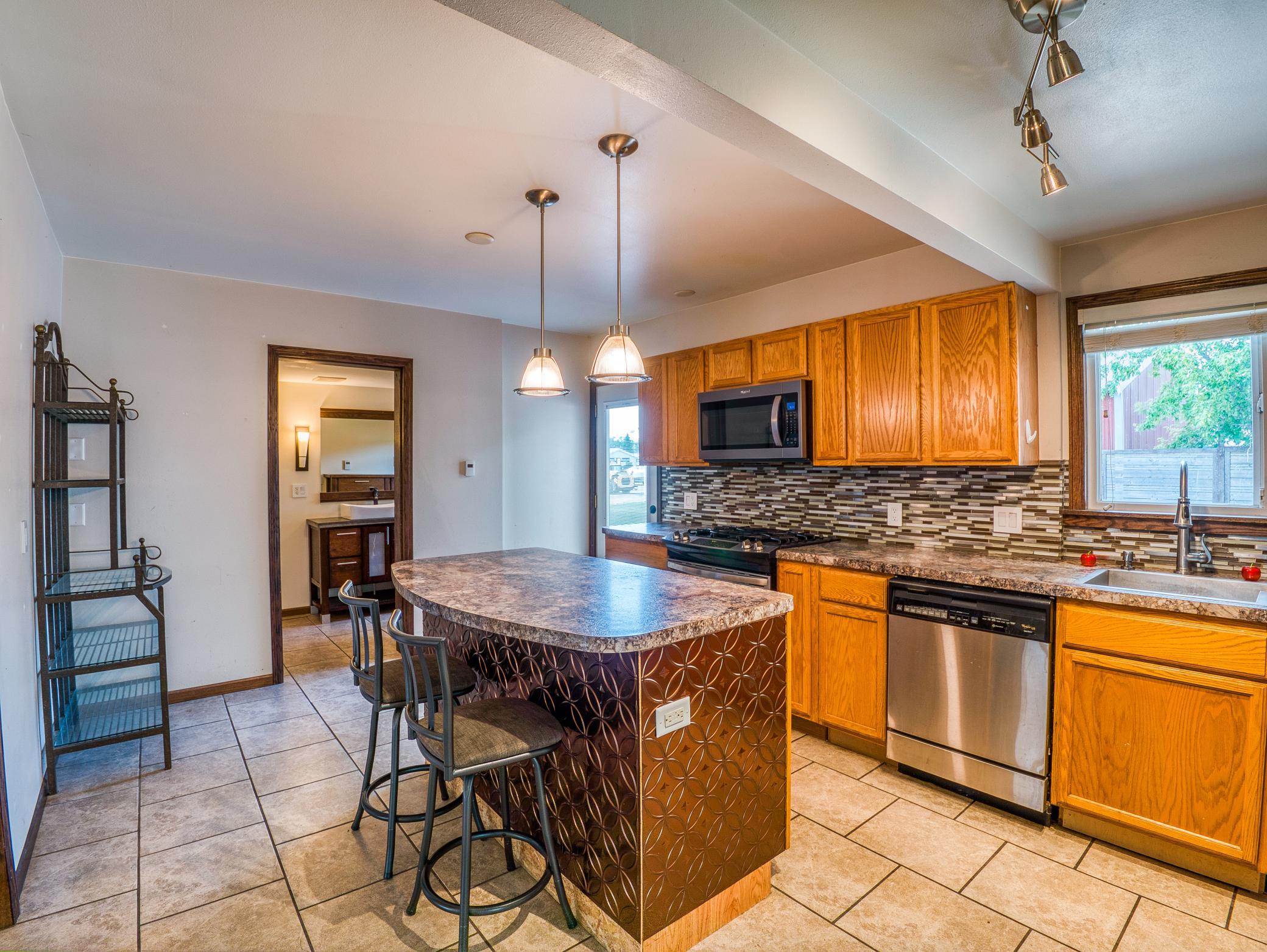 1890 single family home for sale at 118 E Colfax Street in Parkers Prairie, MN — 2 bed, 1 bath (photo 25 of 50)