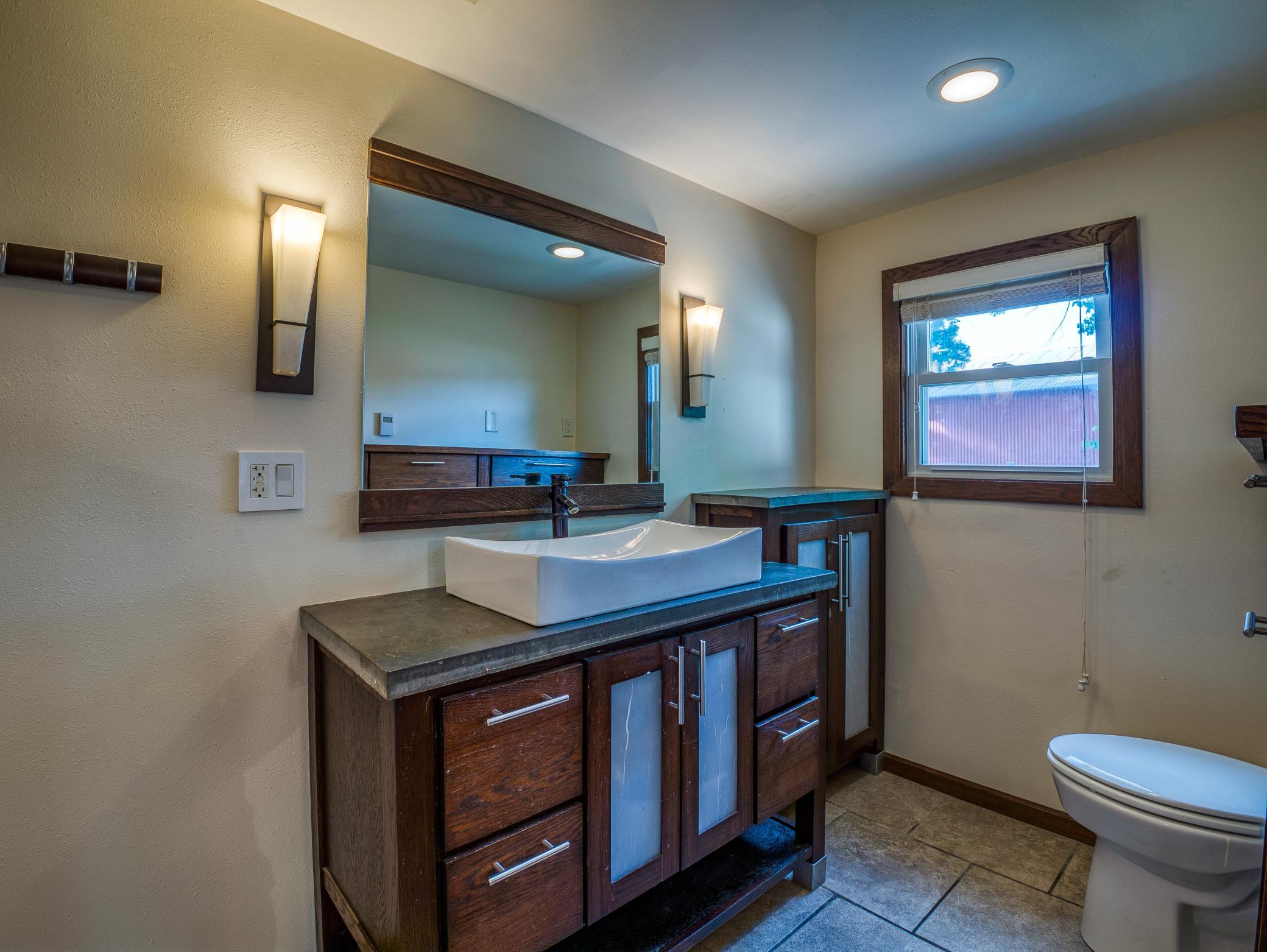 1890 single family home for sale at 118 E Colfax Street in Parkers Prairie, MN — 2 bed, 1 bath (photo 34 of 50)