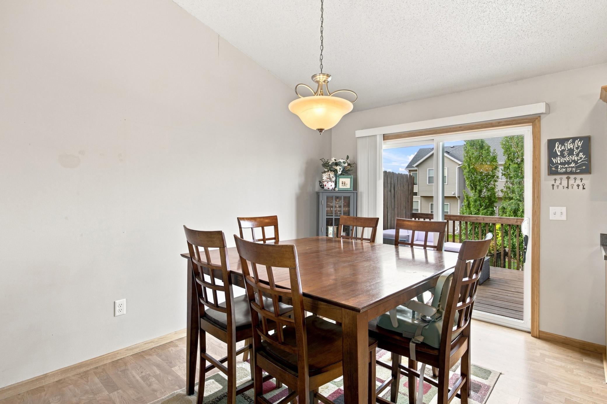 2013 twin home for sale at 3542 23rd Avenue S in Moorhead, MN — 3 bed, 2 bath (photo 14 of 27)
